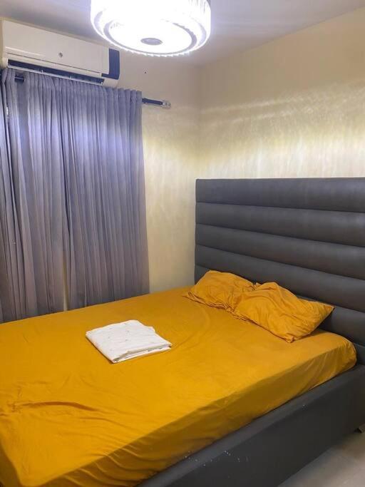 Lesnah Apartamento, Jacobo Majluta