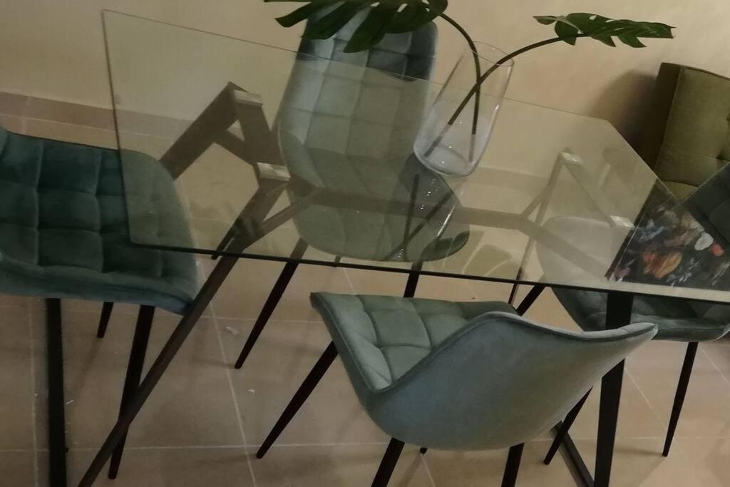 Lesnah Apartamento, Jacobo Majluta