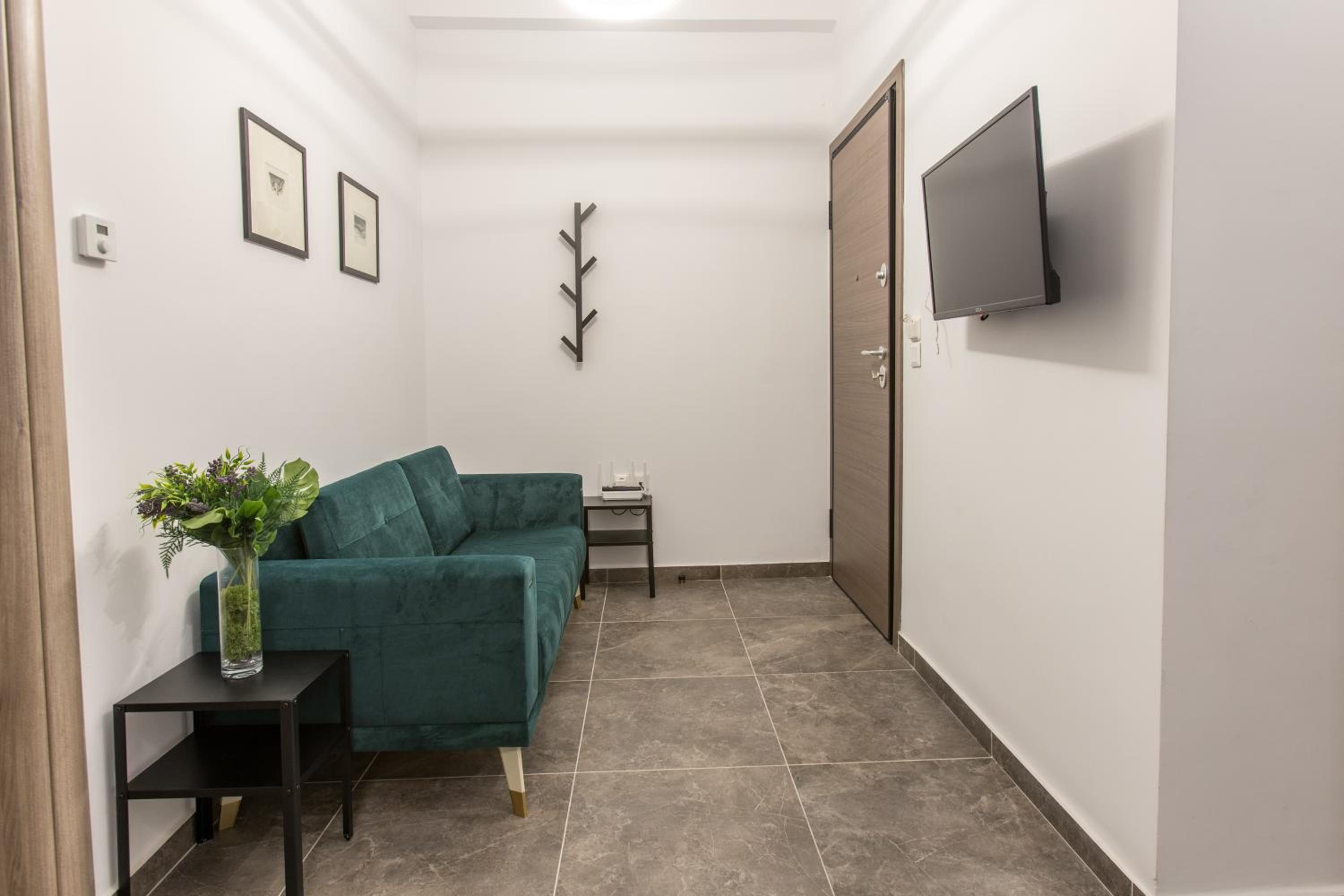 Raise Kifisias Serviced Apartments