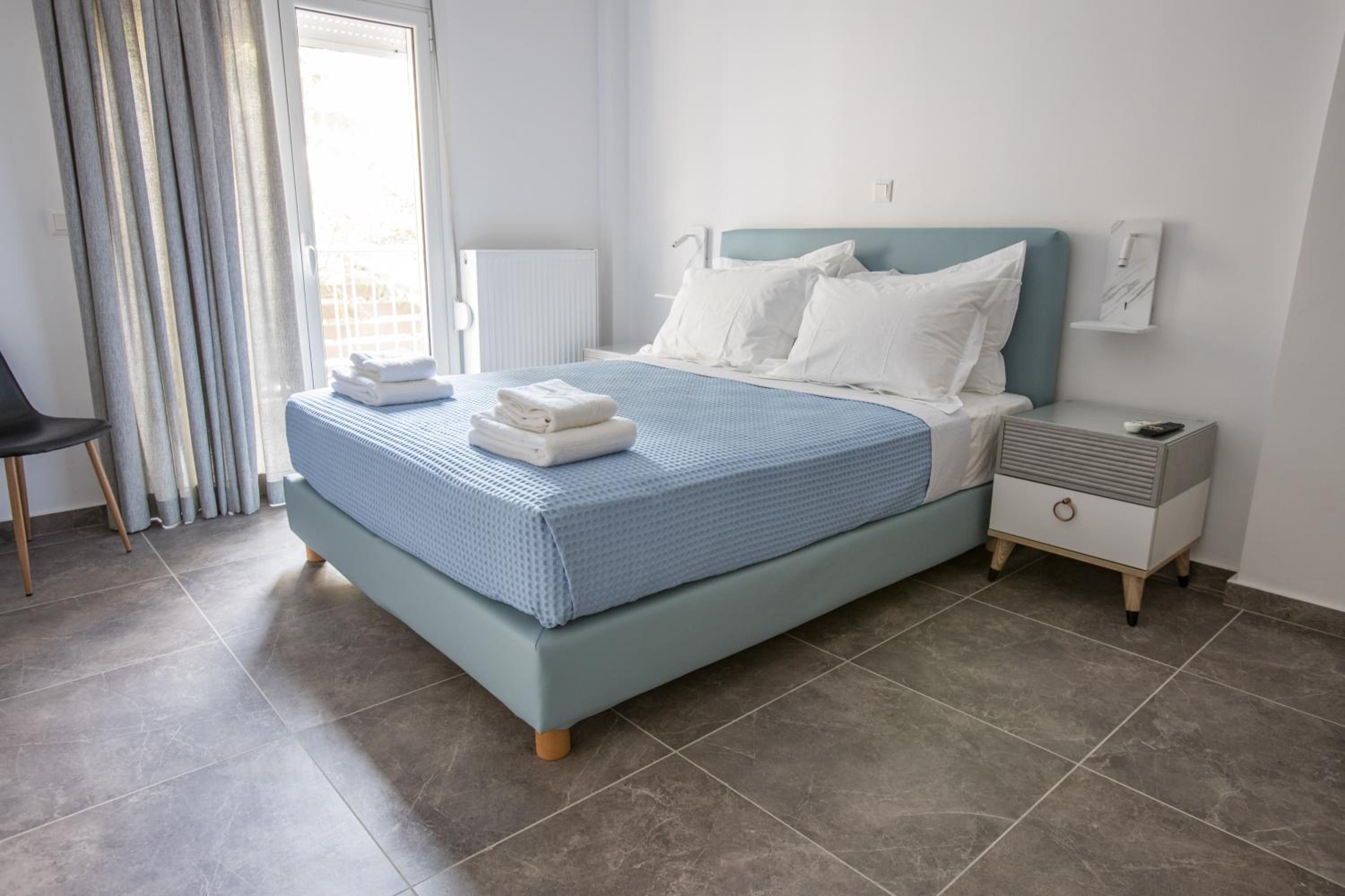 Raise Kifisias Serviced Apartments