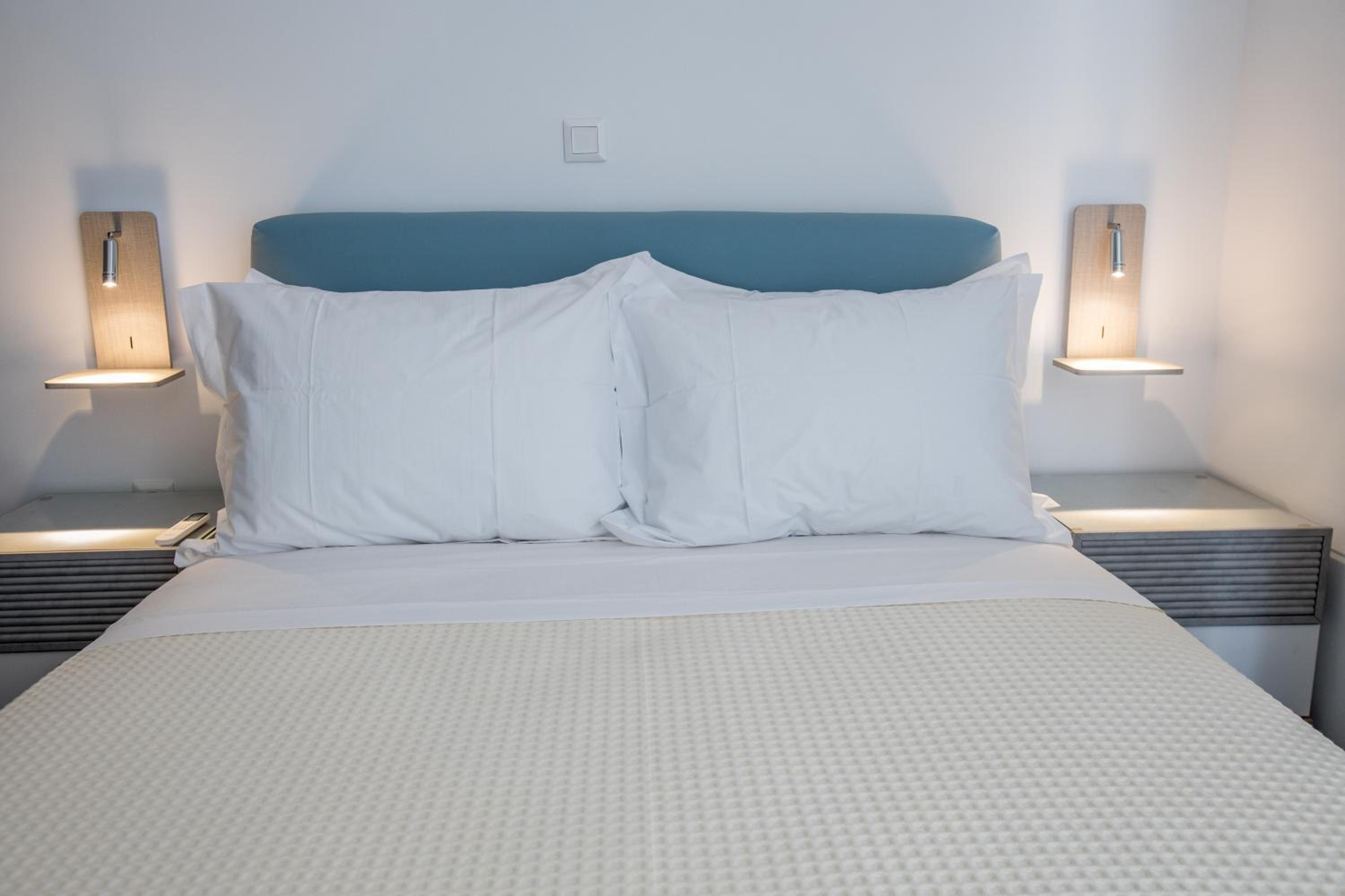 Raise Kifisias Serviced Apartments