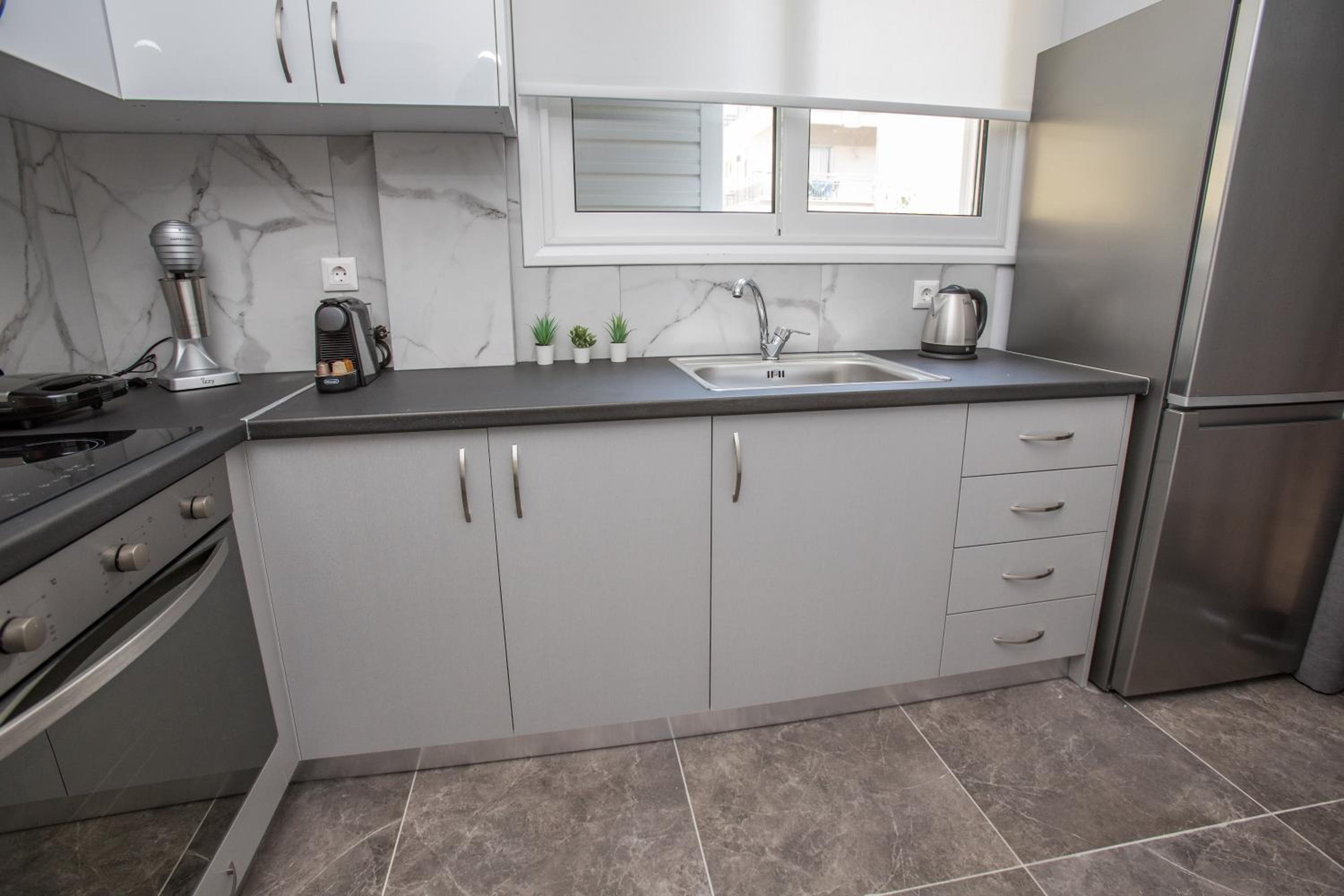 Raise Kifisias Serviced Apartments