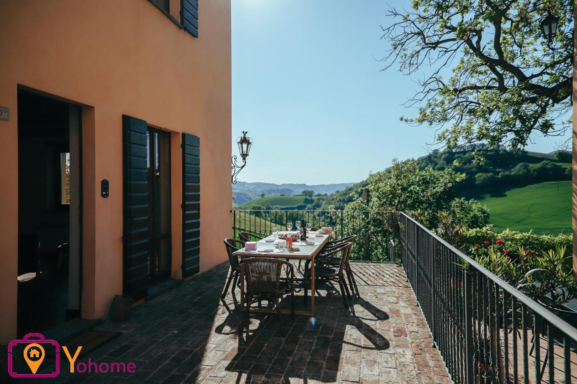 Serafini Home 20 con piscina a 20km dal mare by Yohome view 4