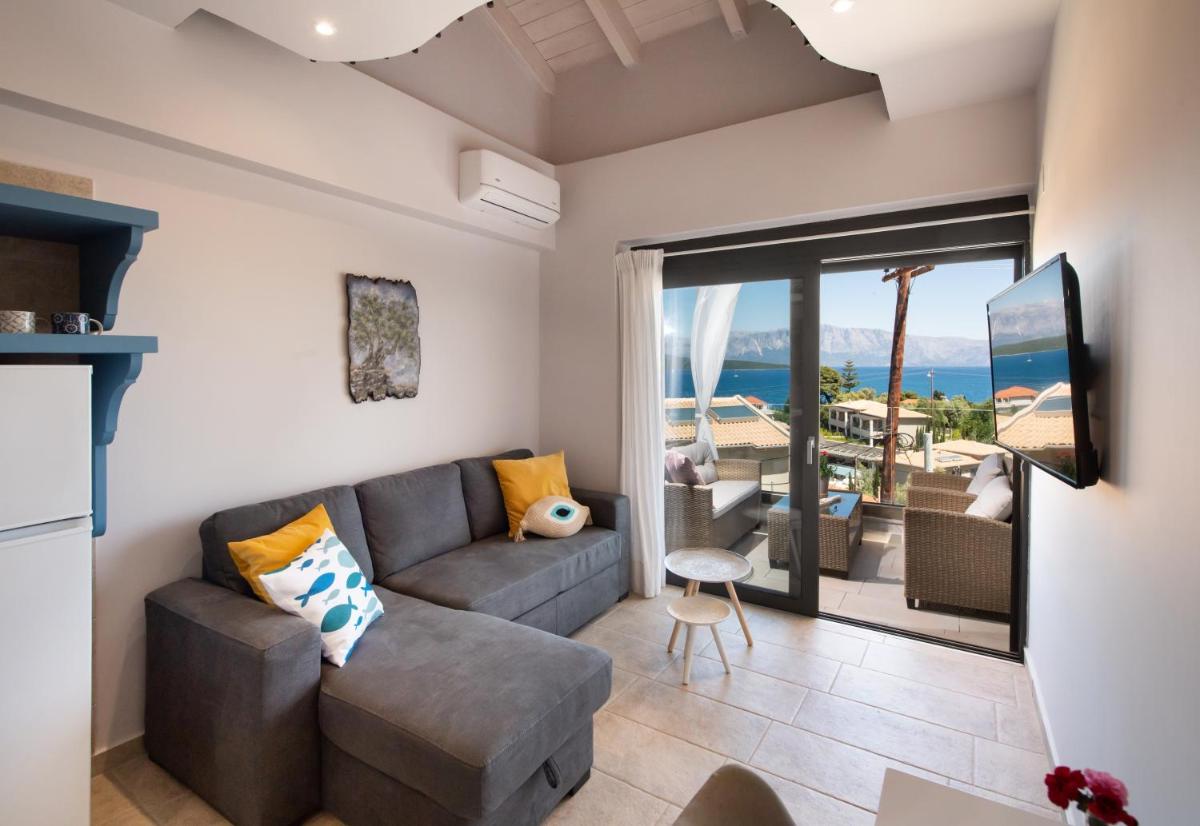 Kalipso & Nafsika Maisonettes Grey Diamond photo 4