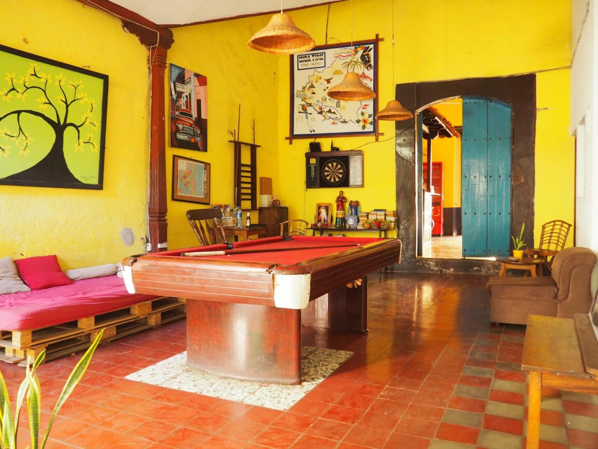 lounge