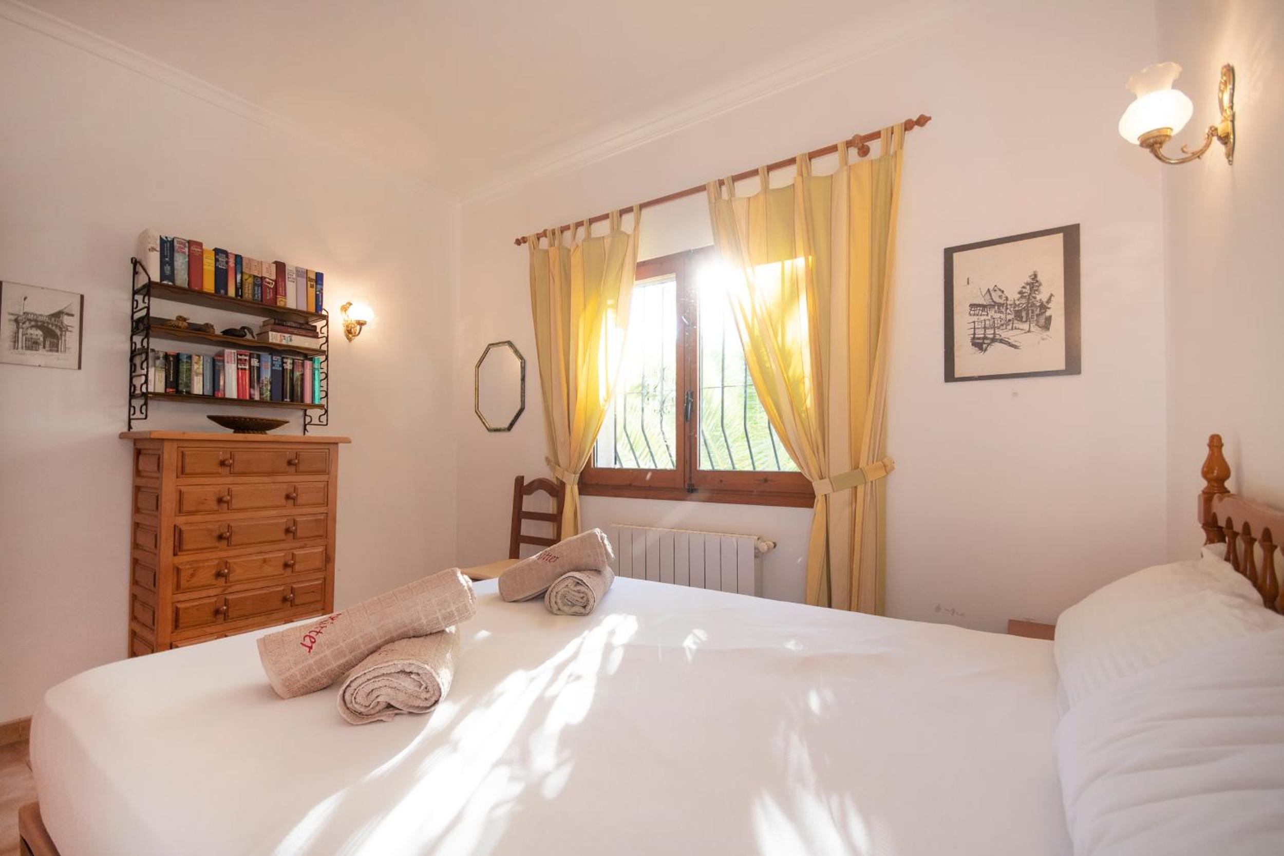 Villa Ritter - three bedroom with private pool - by Holiday Rentals Villamar view 5