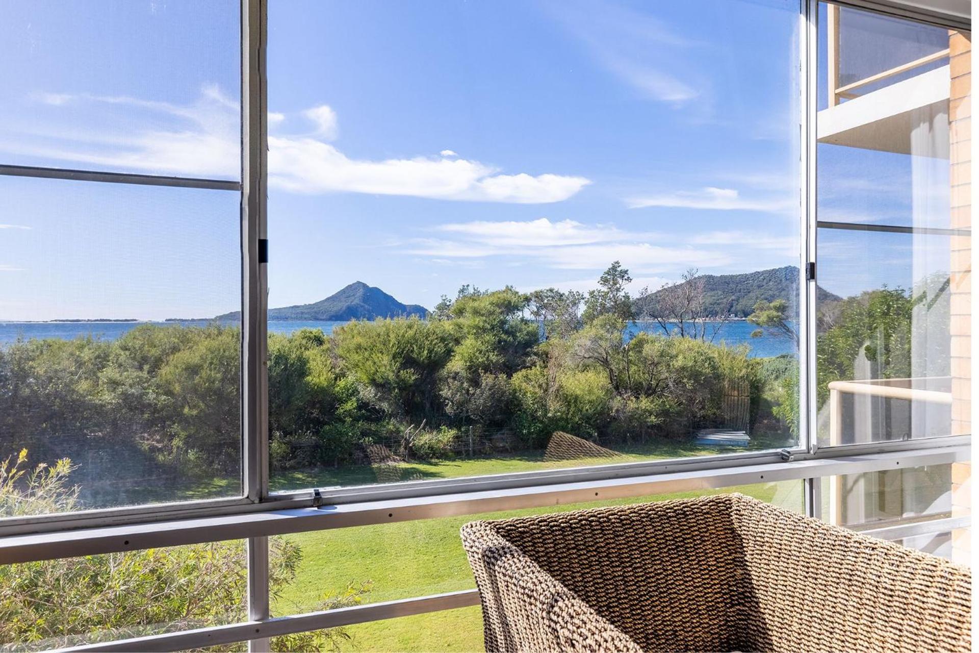 Shoal Haven 2 28 Voyager Close
