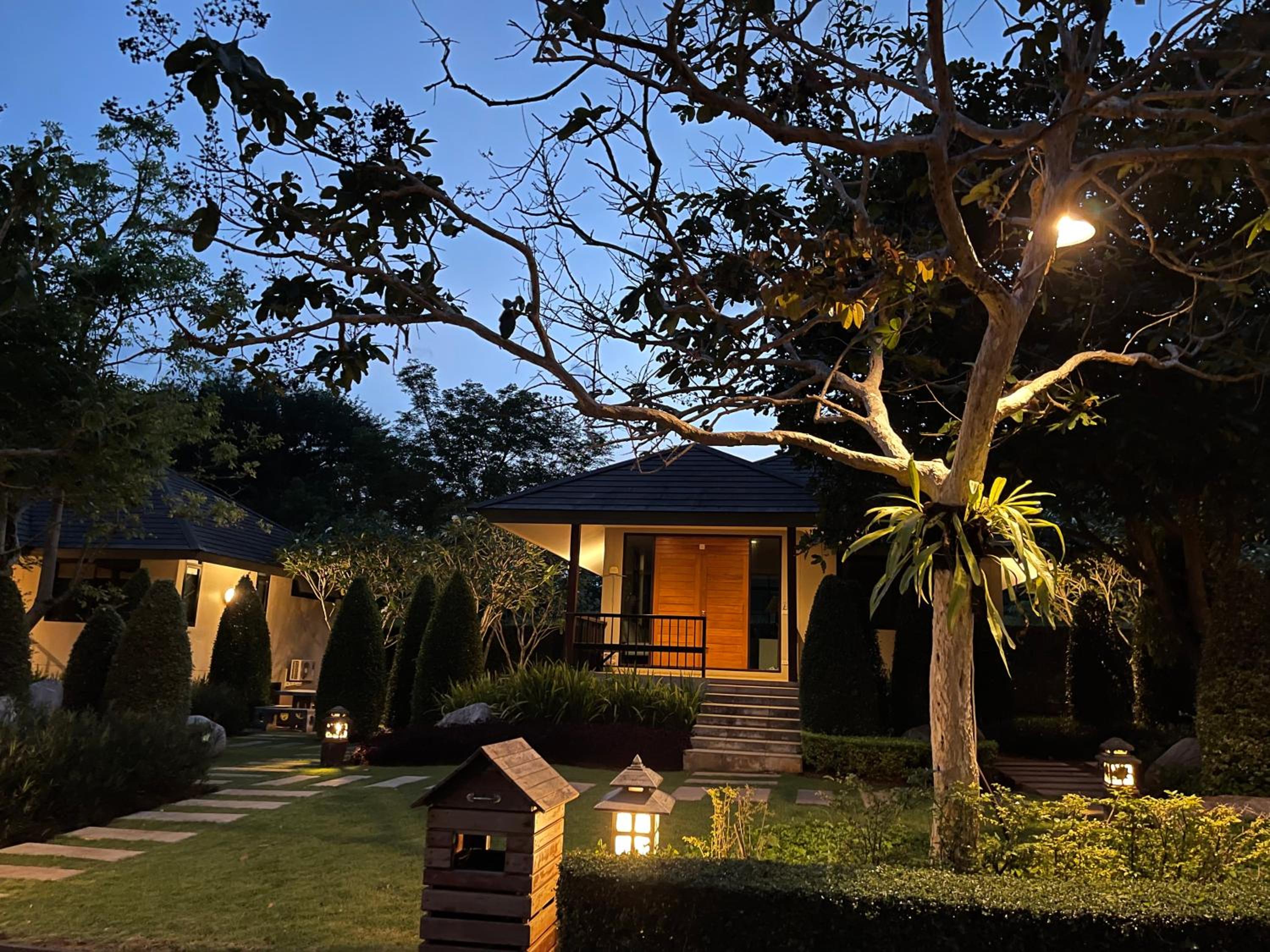 Khaokhab Lodge