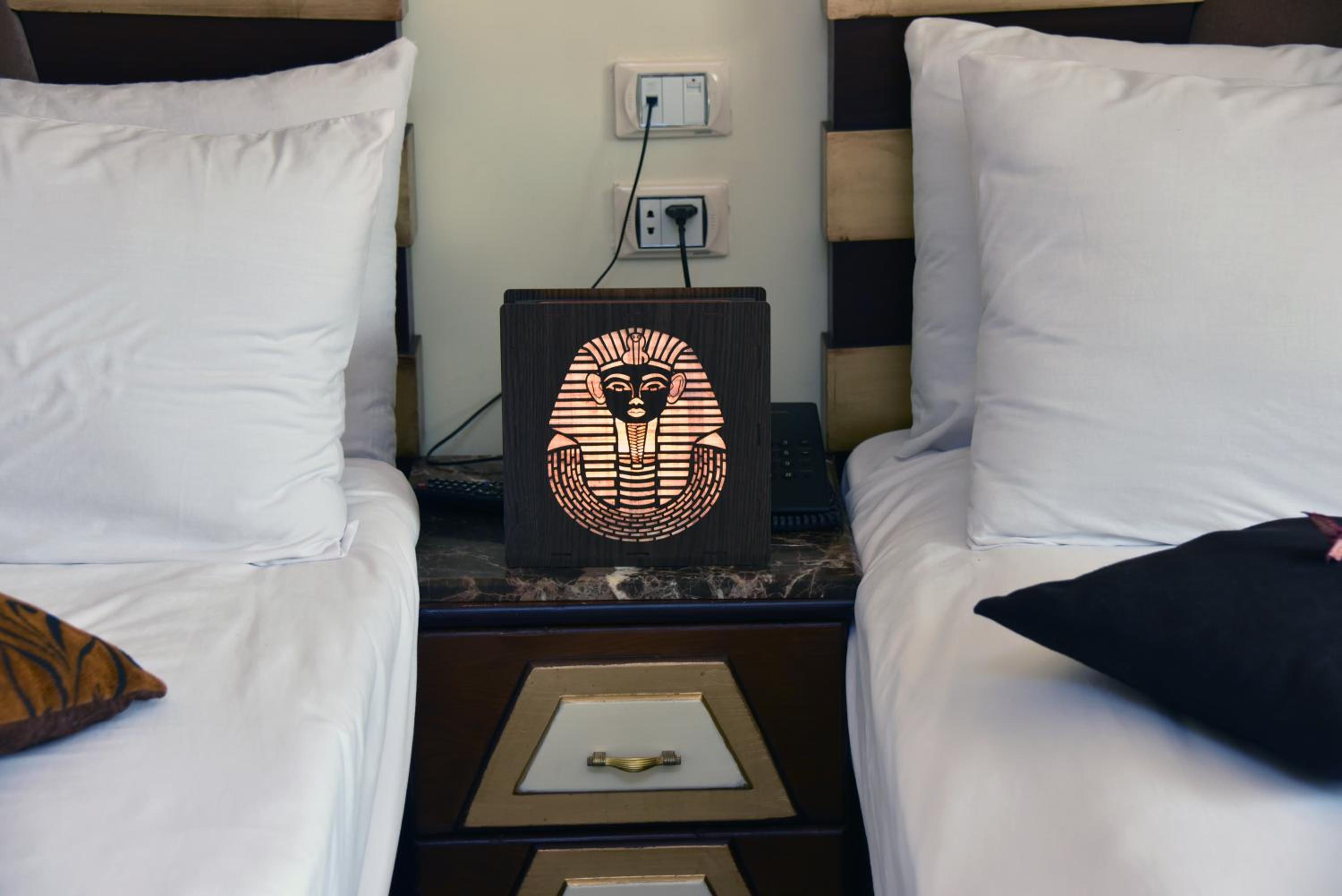 Giza Pyramids View Inn