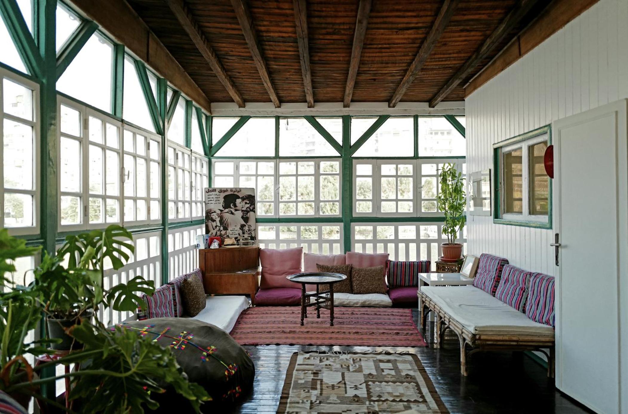 Houseboat65 - Historic home on the Nile - Central Cairo