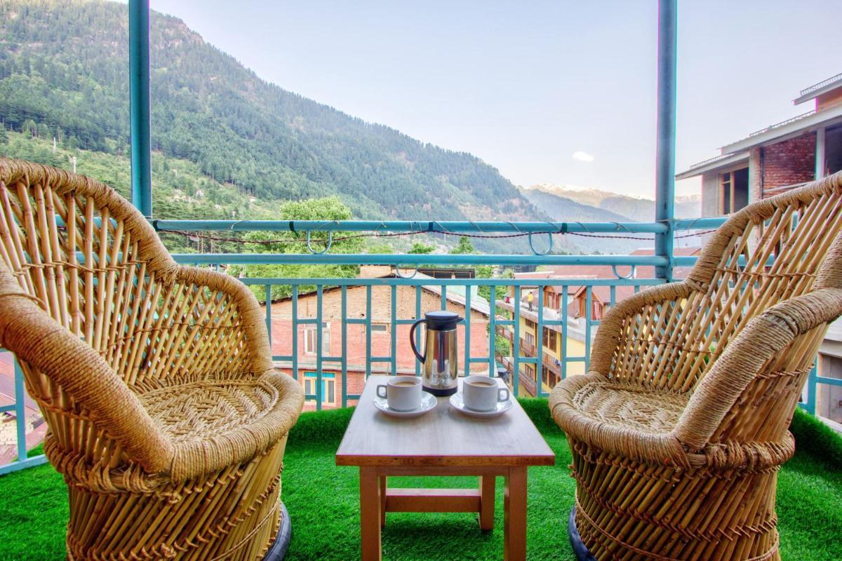 balcony