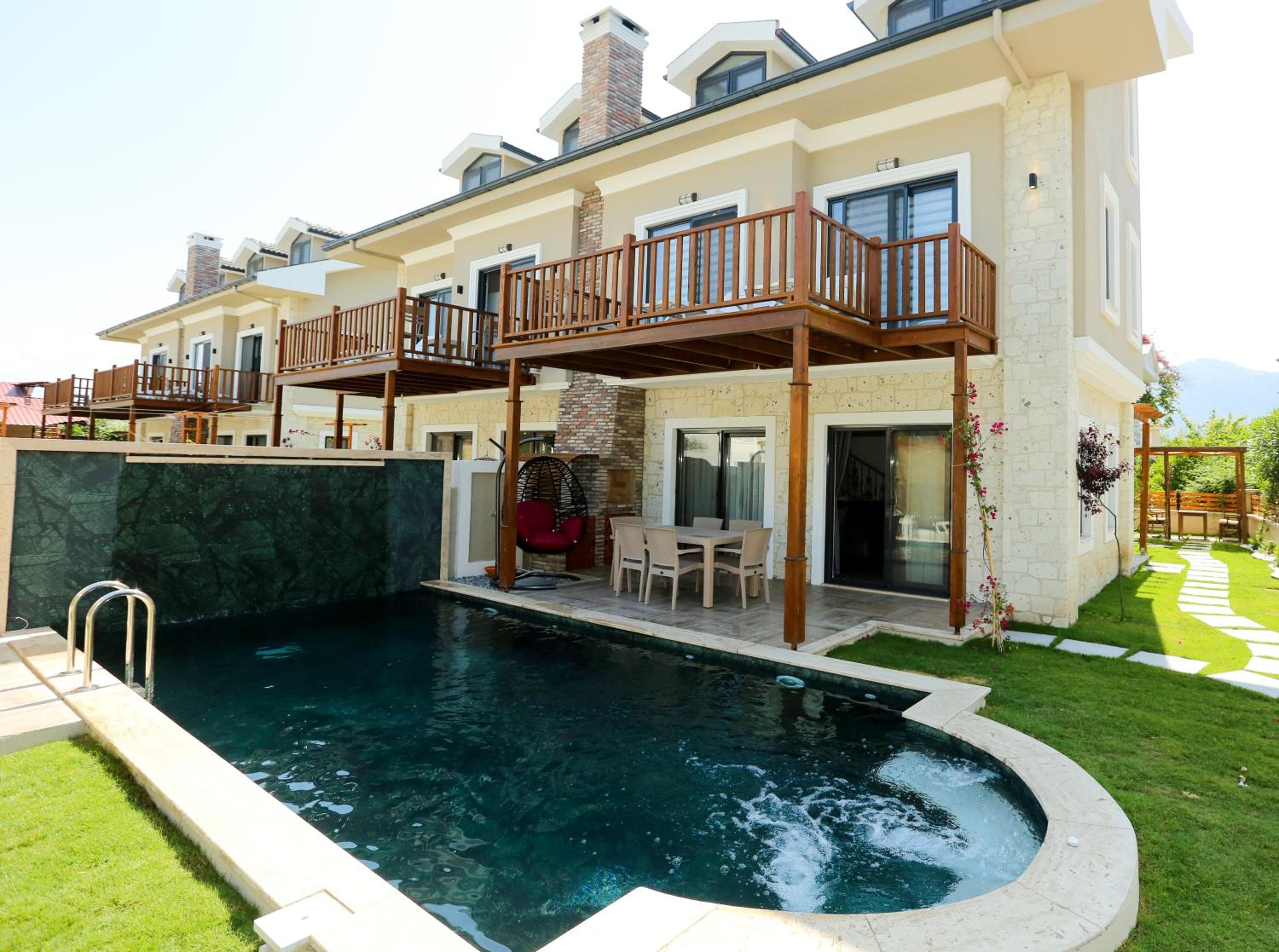 Photo 40
