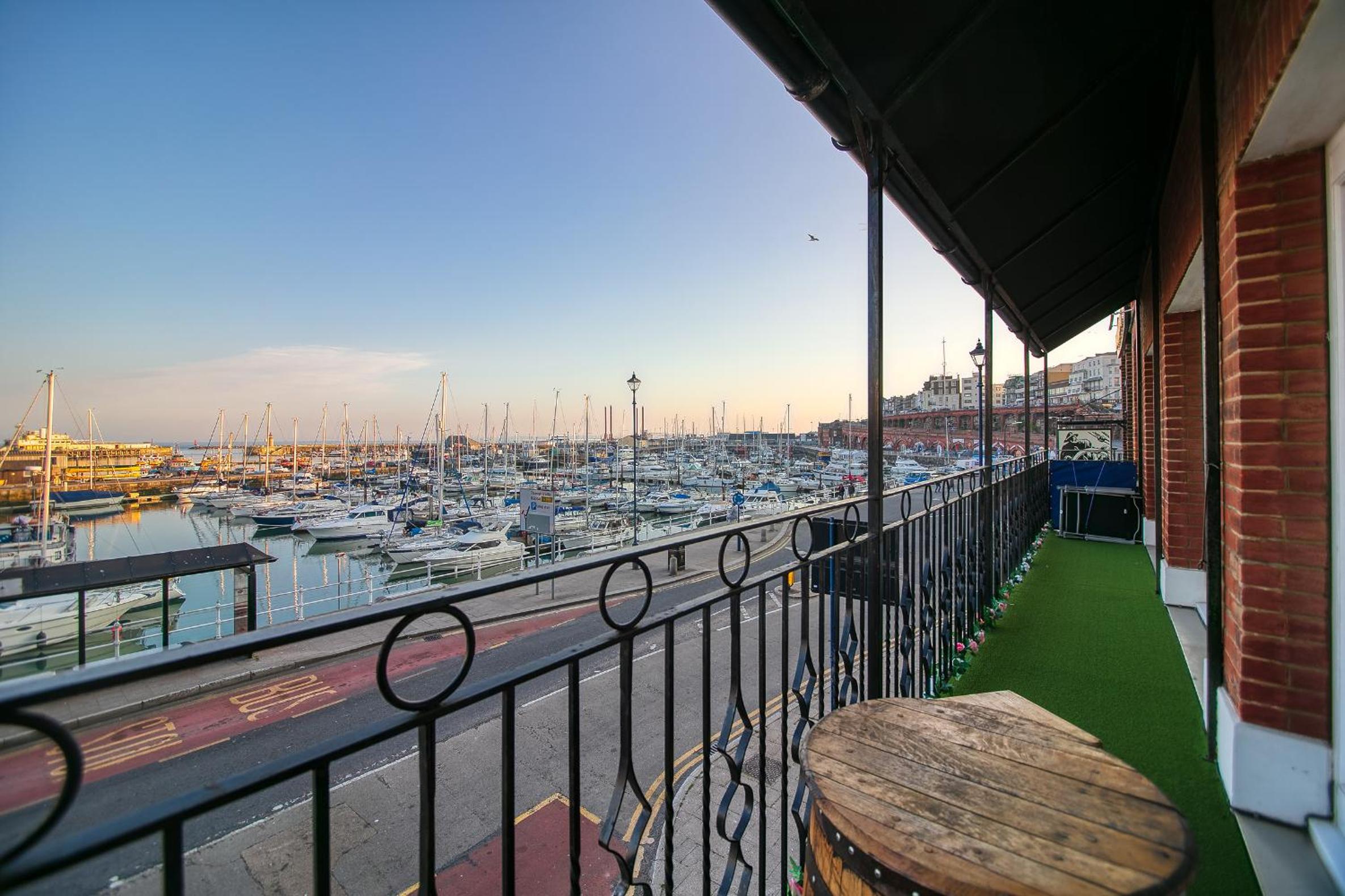 Ramsgate Vacations - Royal Harbour Retreat - Balcony, sea view property - Property Image 18