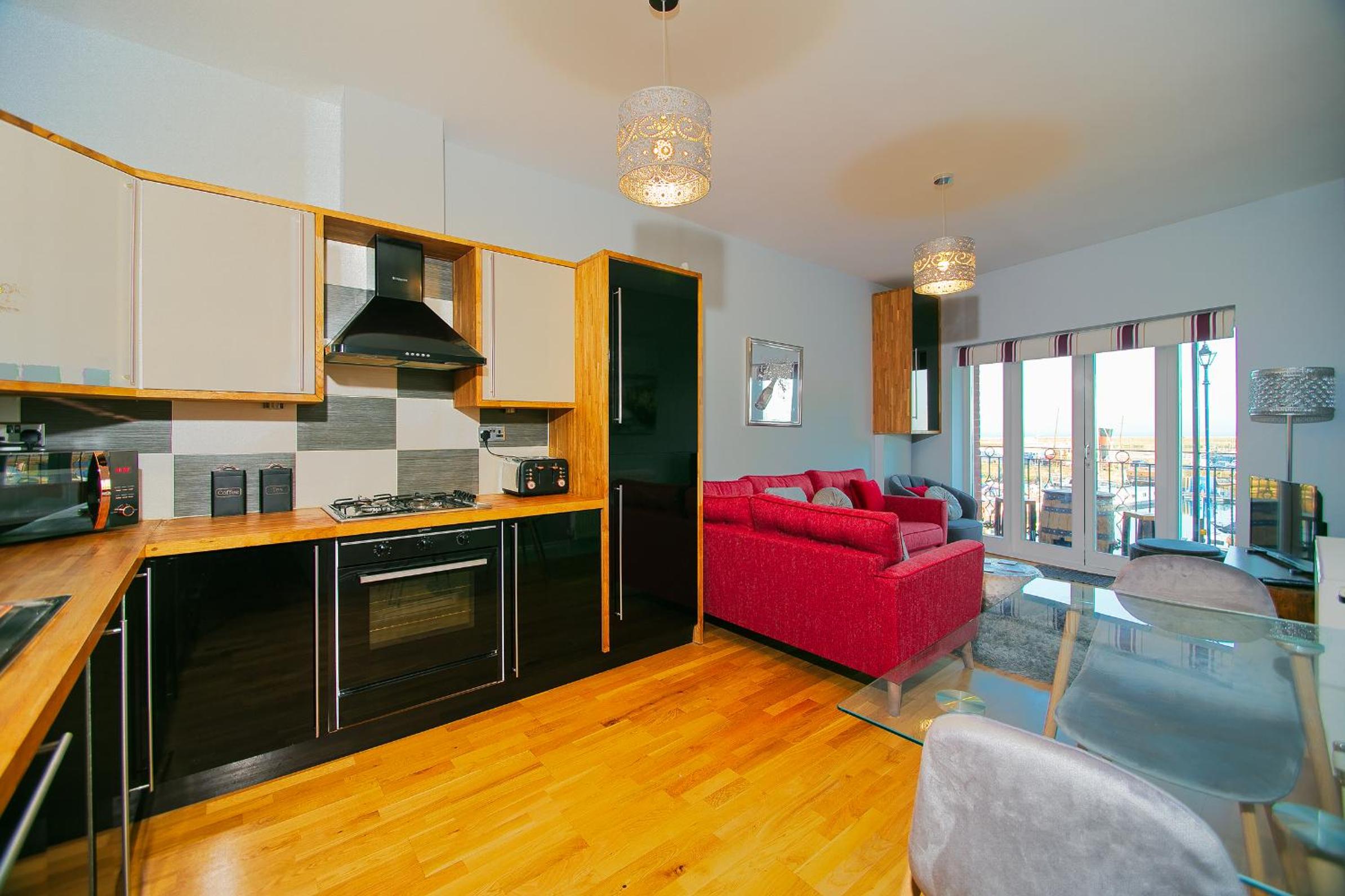 Ramsgate Vacations - Royal Harbour Retreat - Balcony, sea view property - Property Image 6