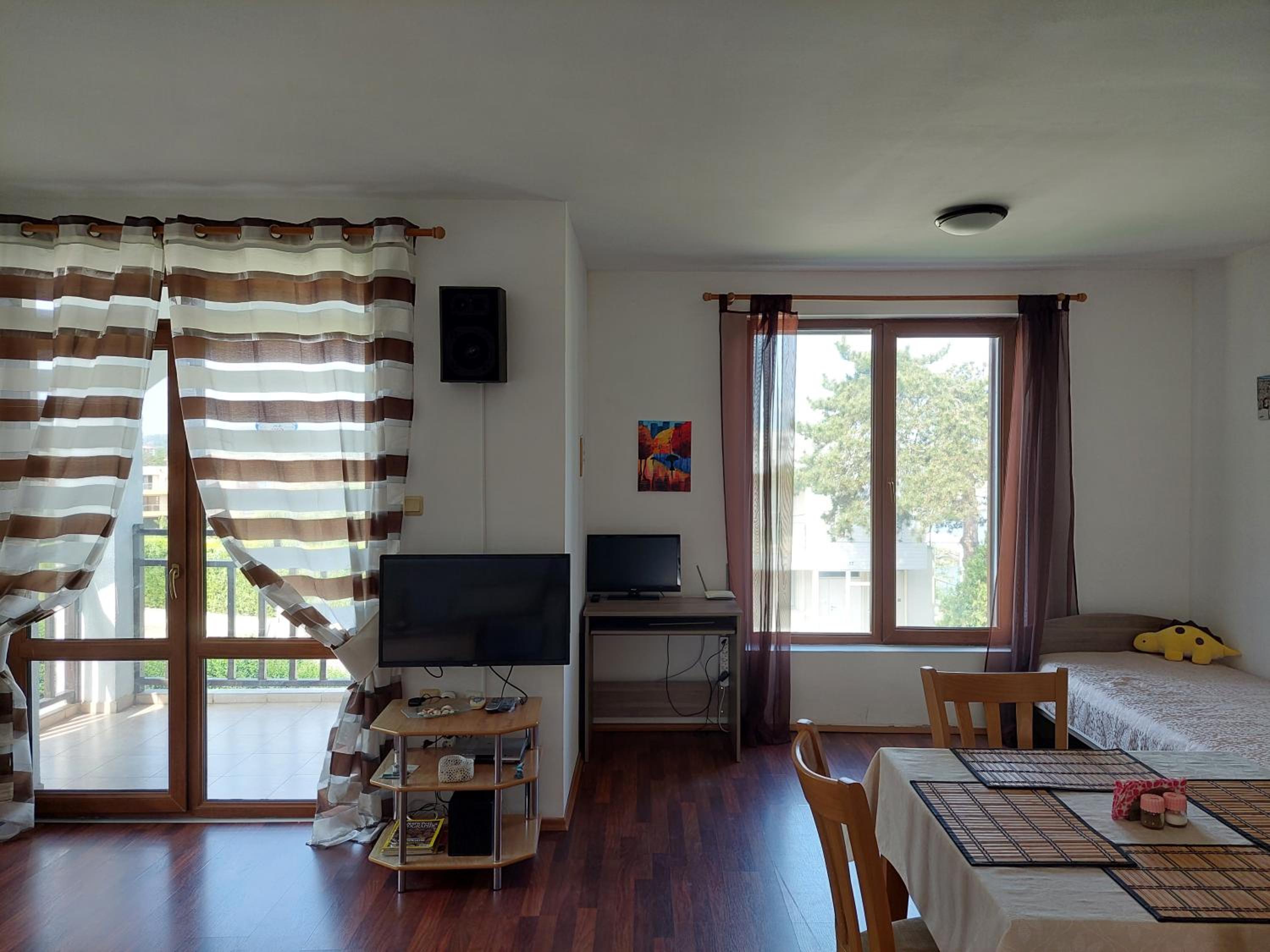 Sun and Sea apartment view 4