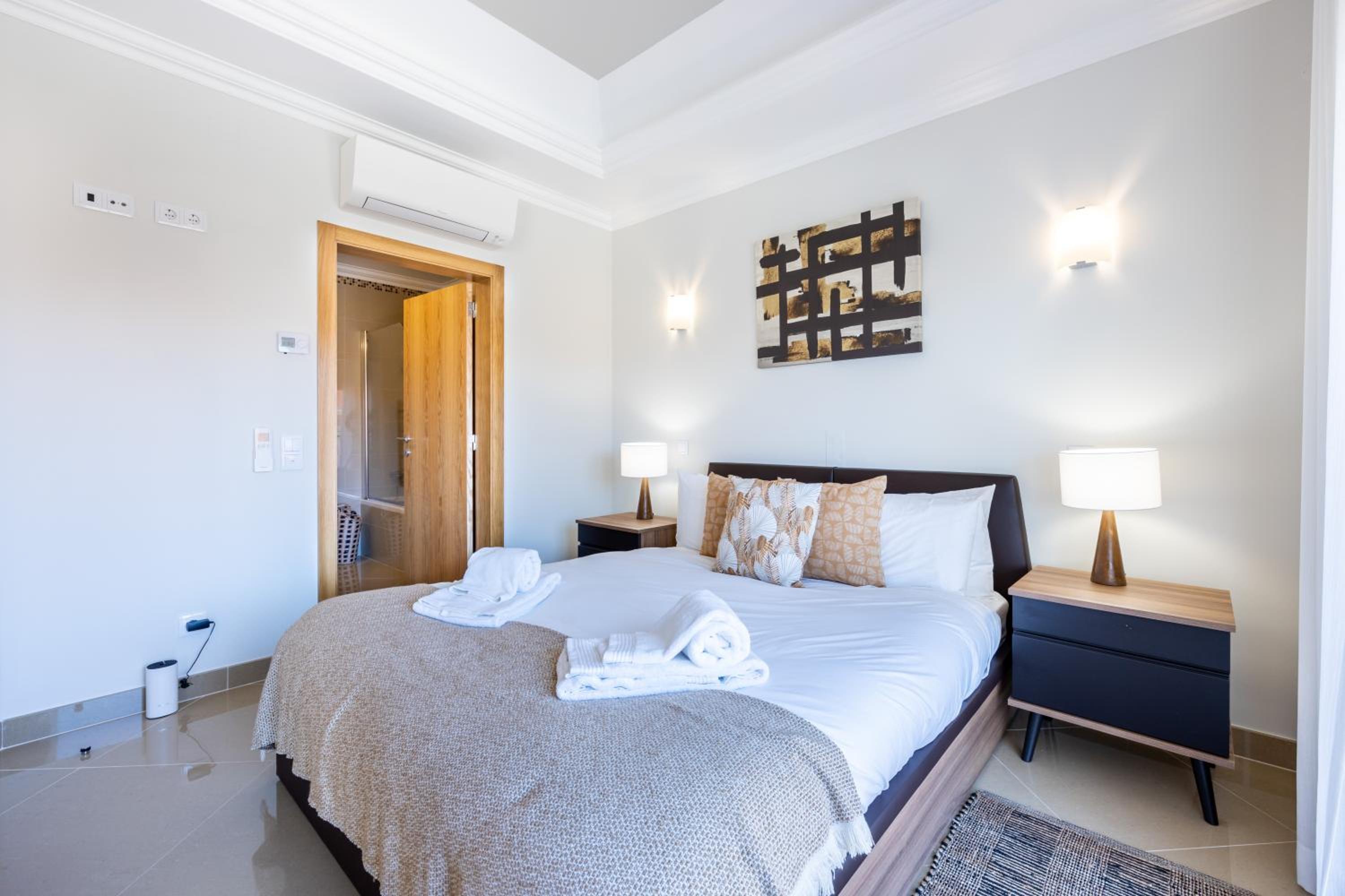 Casa Malhotra at Boa Vista Golf Resort, Bayview Village view 5