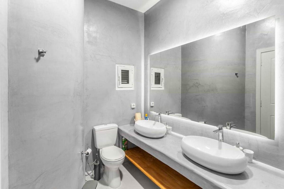 Waterfront Dream Villa photo 2