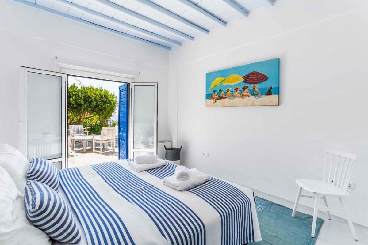 Waterfront Dream Villa photo 4