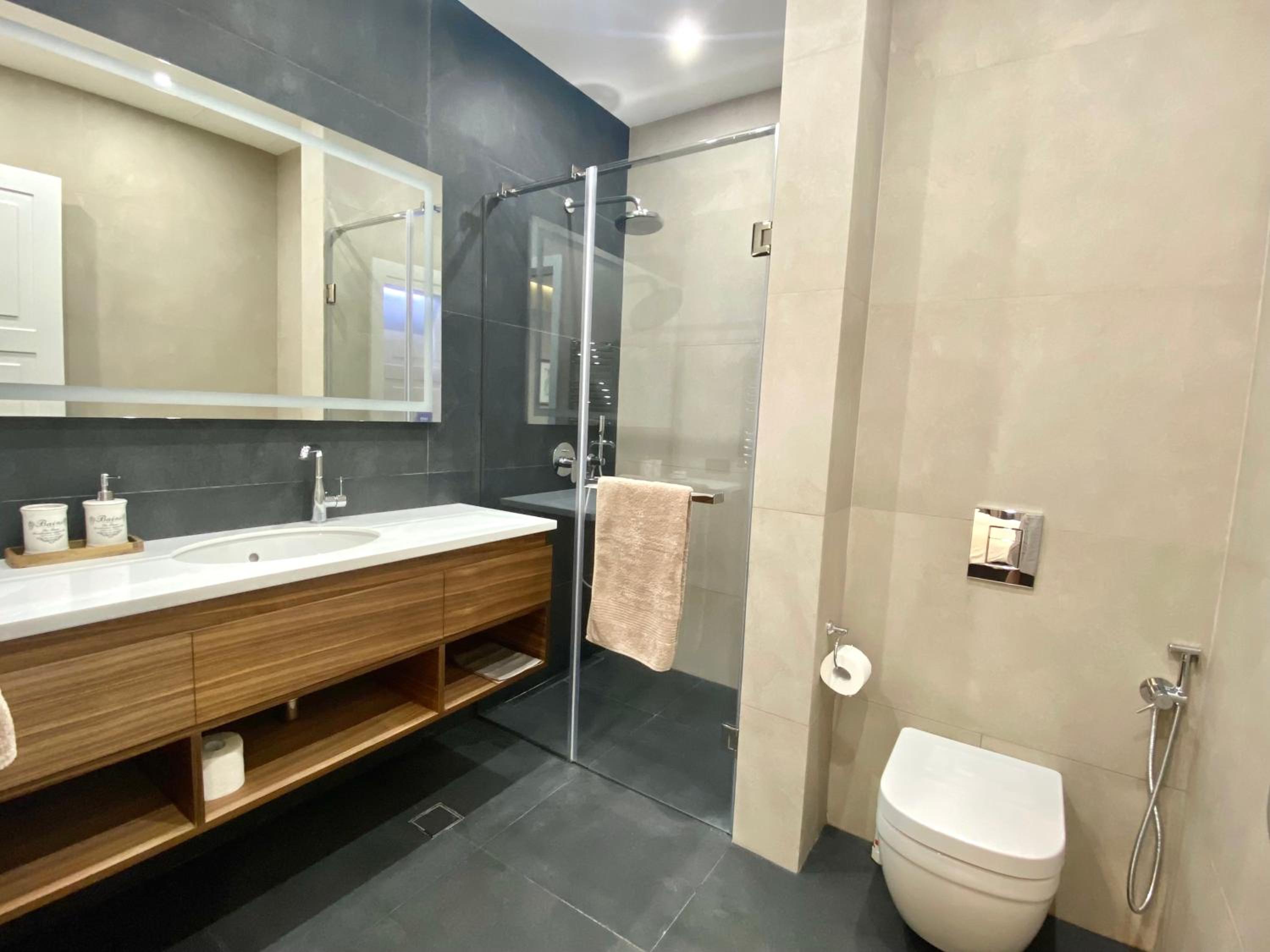 Heart of Yerevan - City Center Luxury Apartments