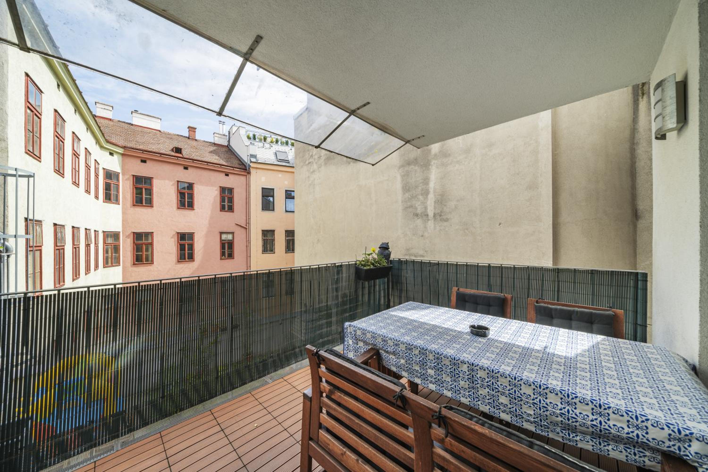 17 C&J's Apartment