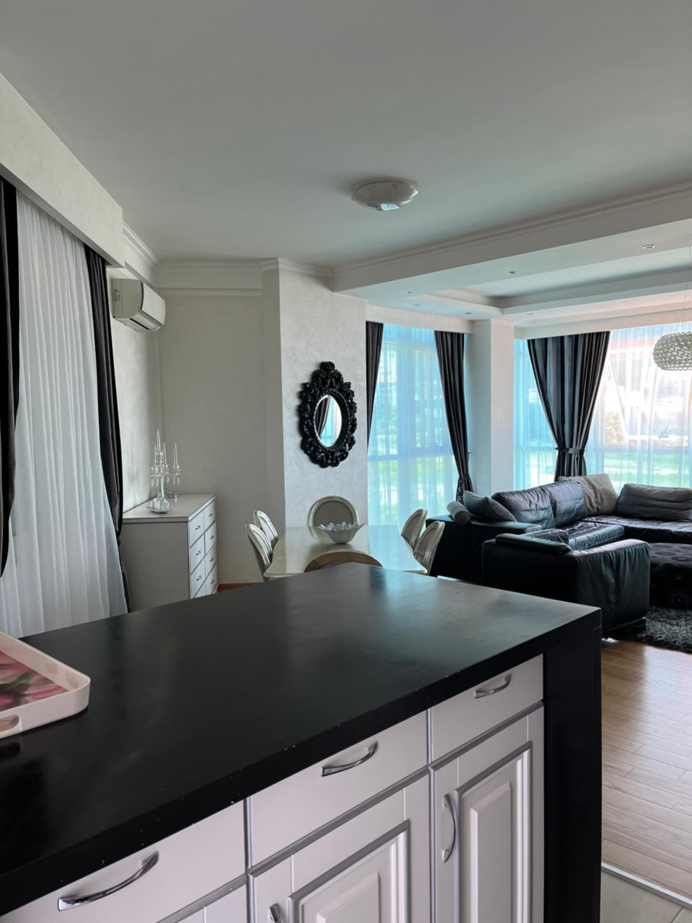 Apartman Staklena kula