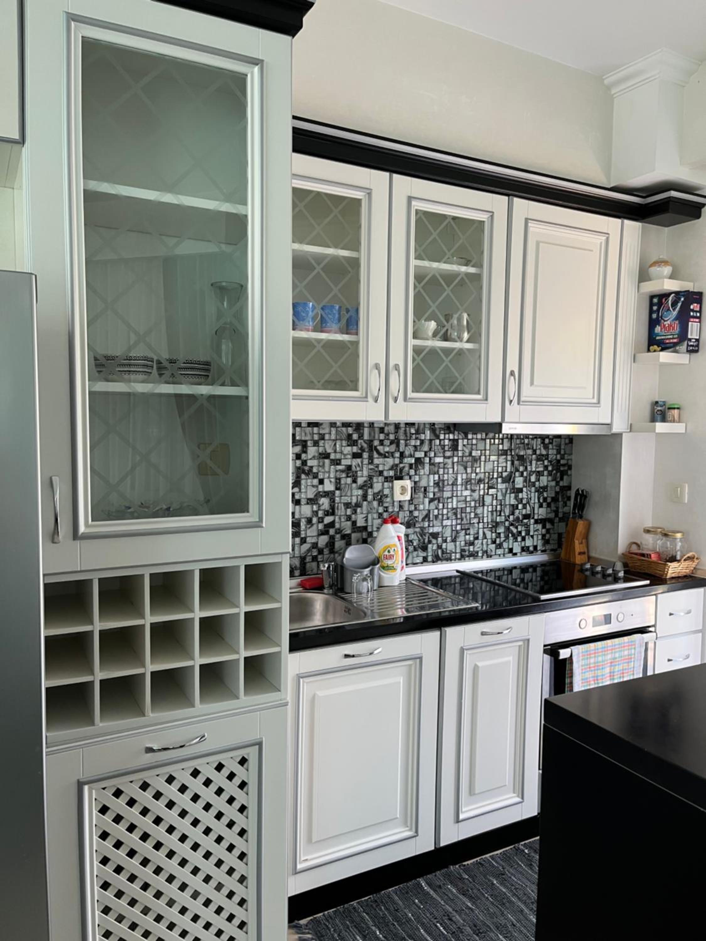 Apartman Staklena kula