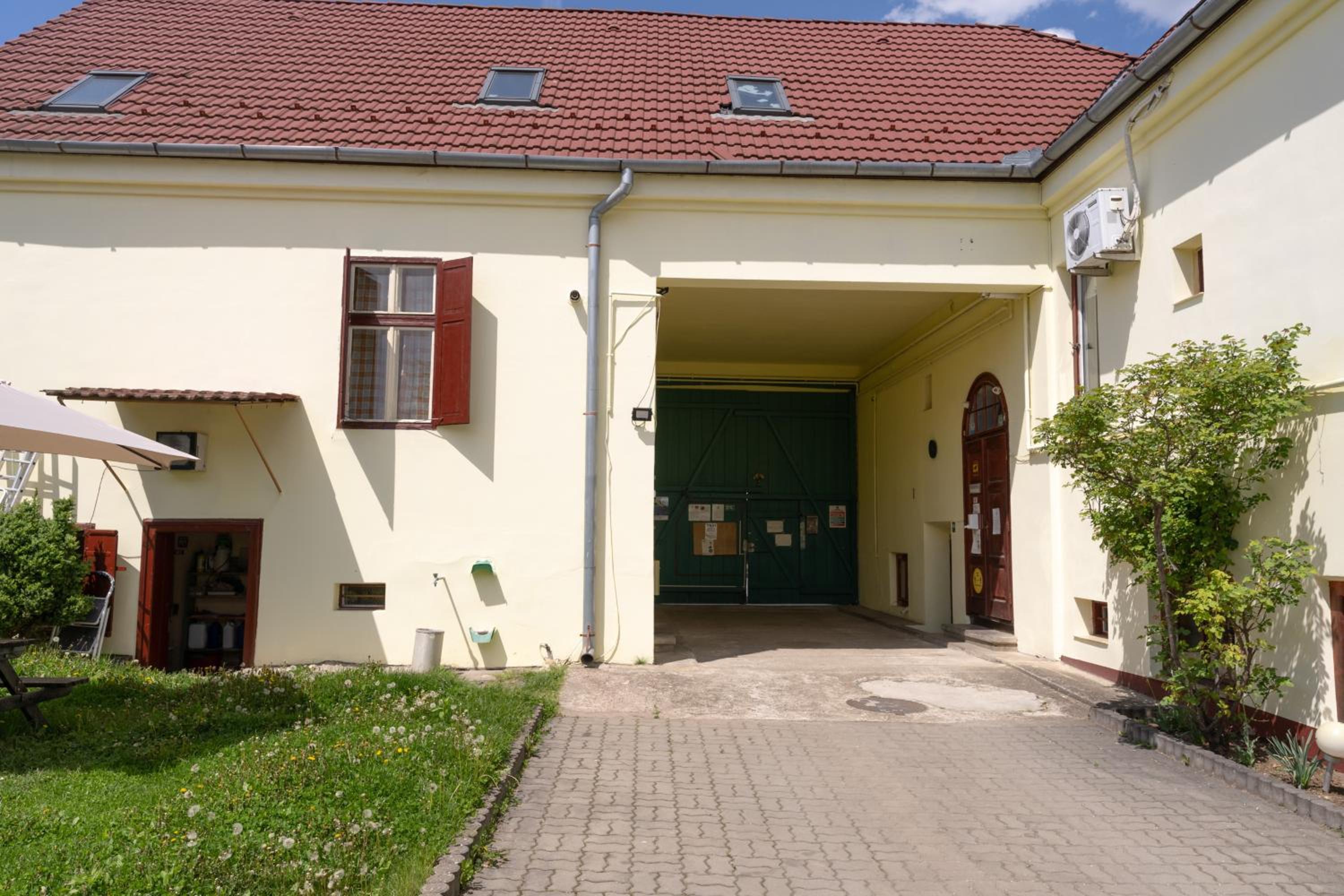 Photo 53