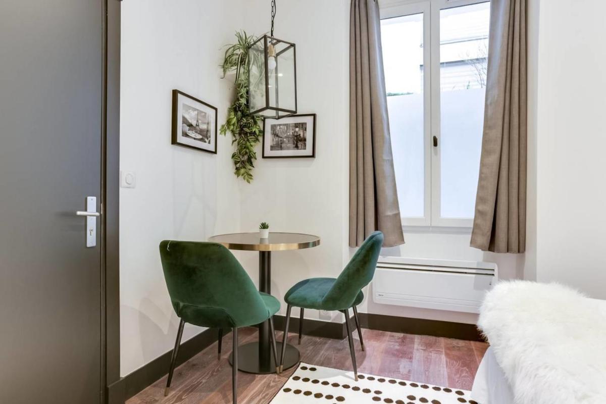 GuestReady - Exquisite Apartment in the Historical 7th District