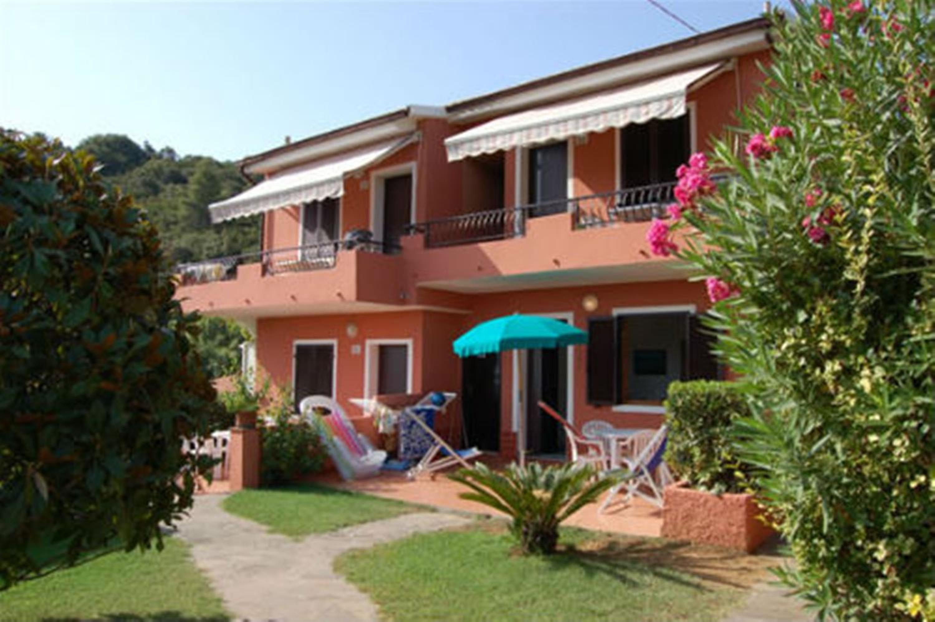 Residence Villa Franca view 3