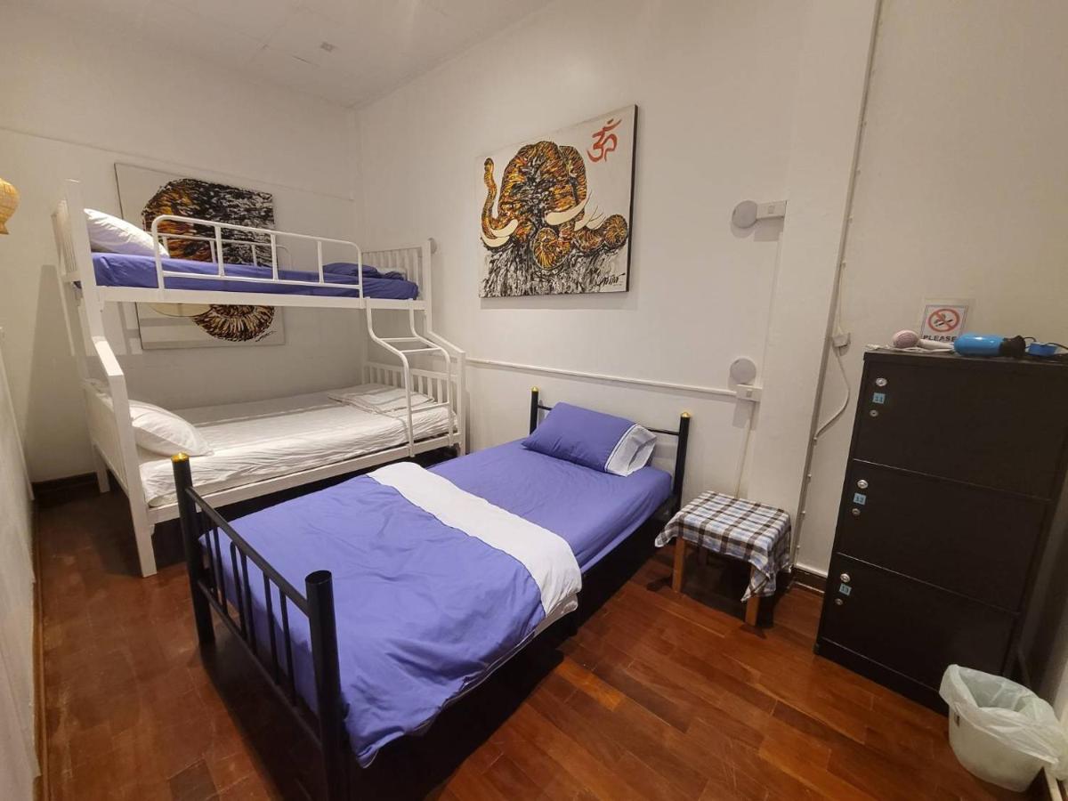 La Maison Verte Hostel
