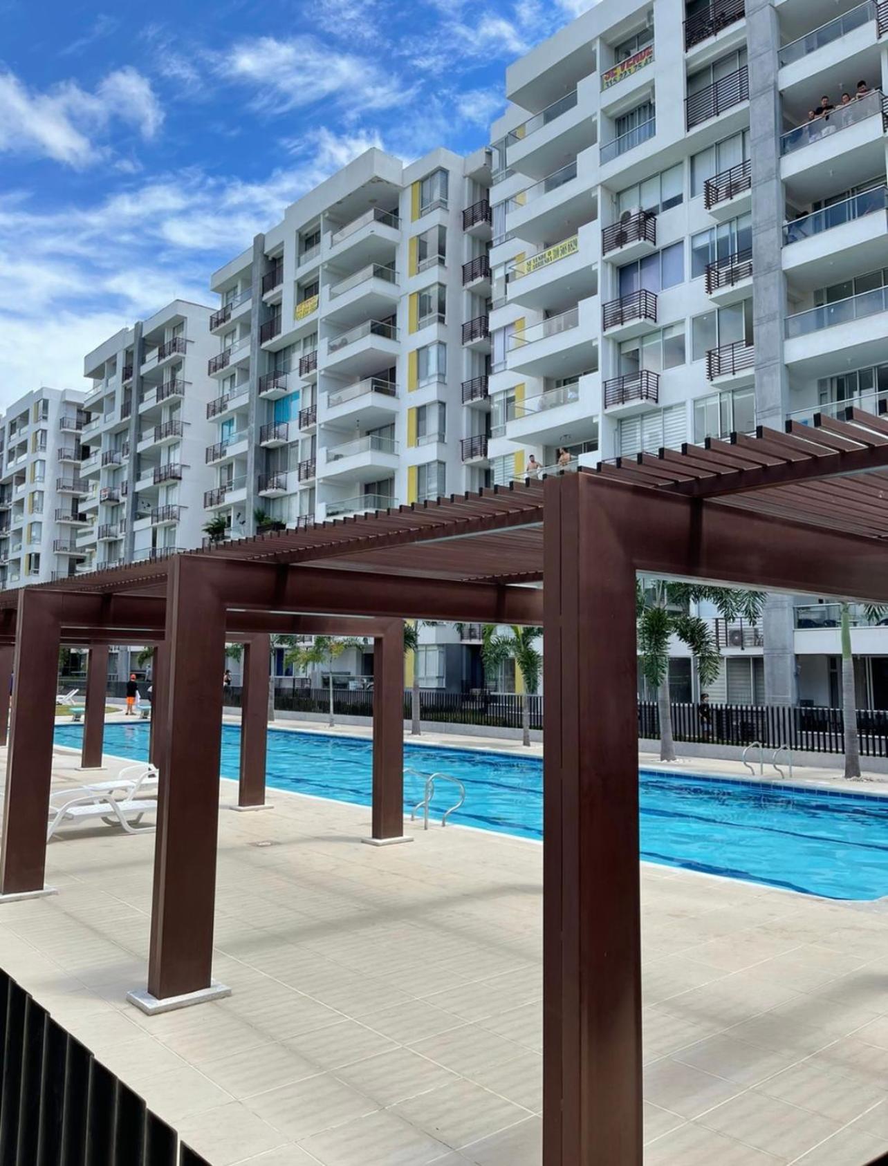 Espectacular apartamento en Condominio Peñazul con BBQ