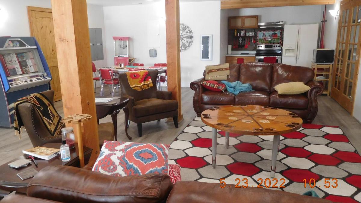 Photo 12