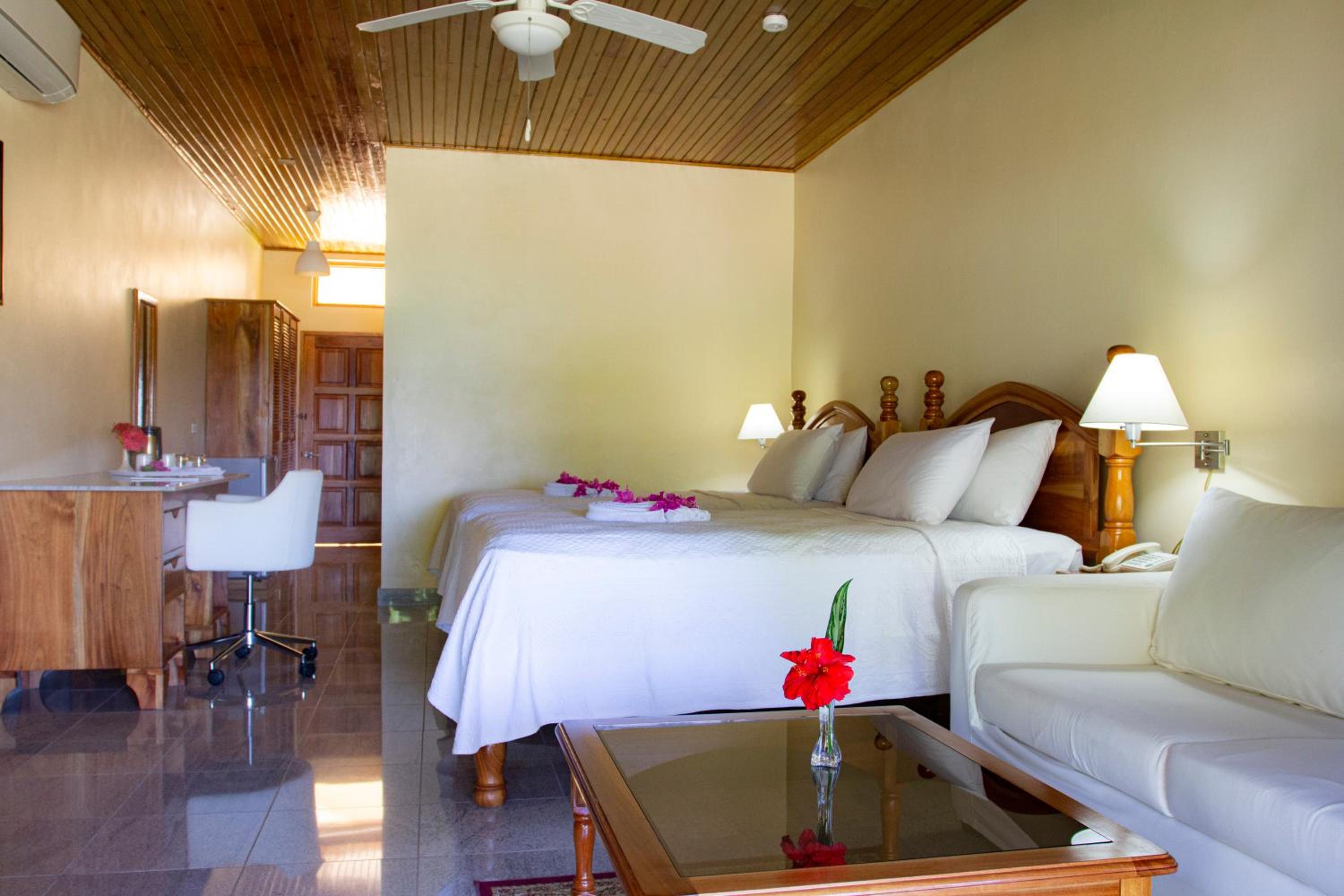 Charela Inn Hotel 49