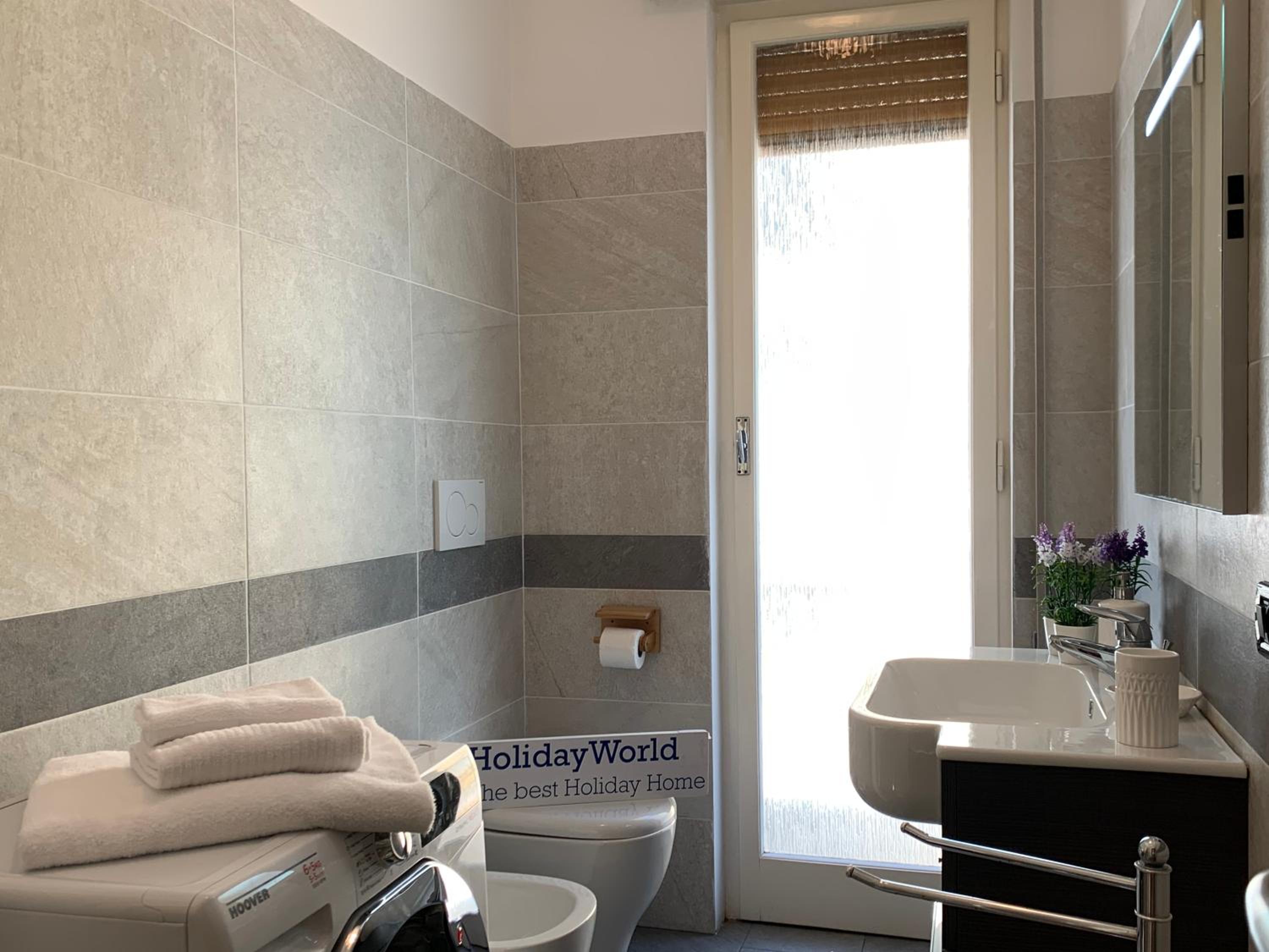 Casa Betti by Holiday World view 4