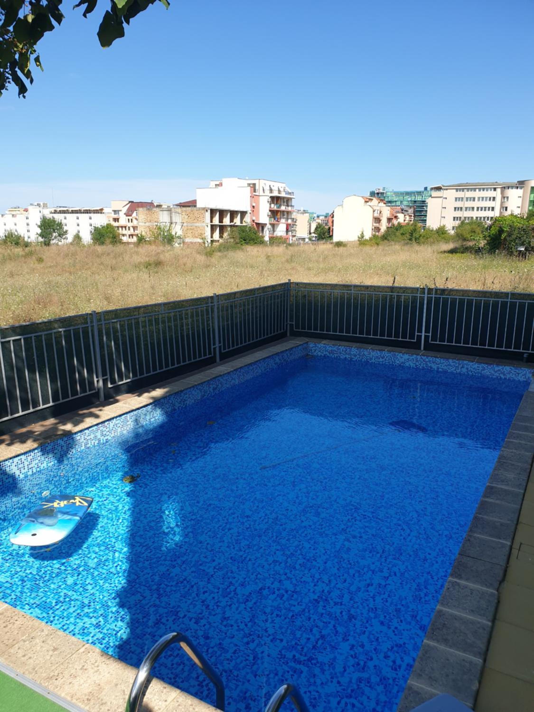 Apartment in Primorsko view 2