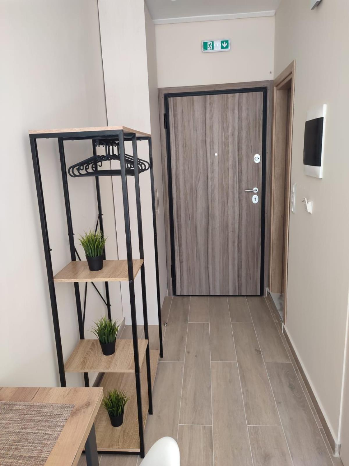 Amazing Apartments @ Aiolou Str.