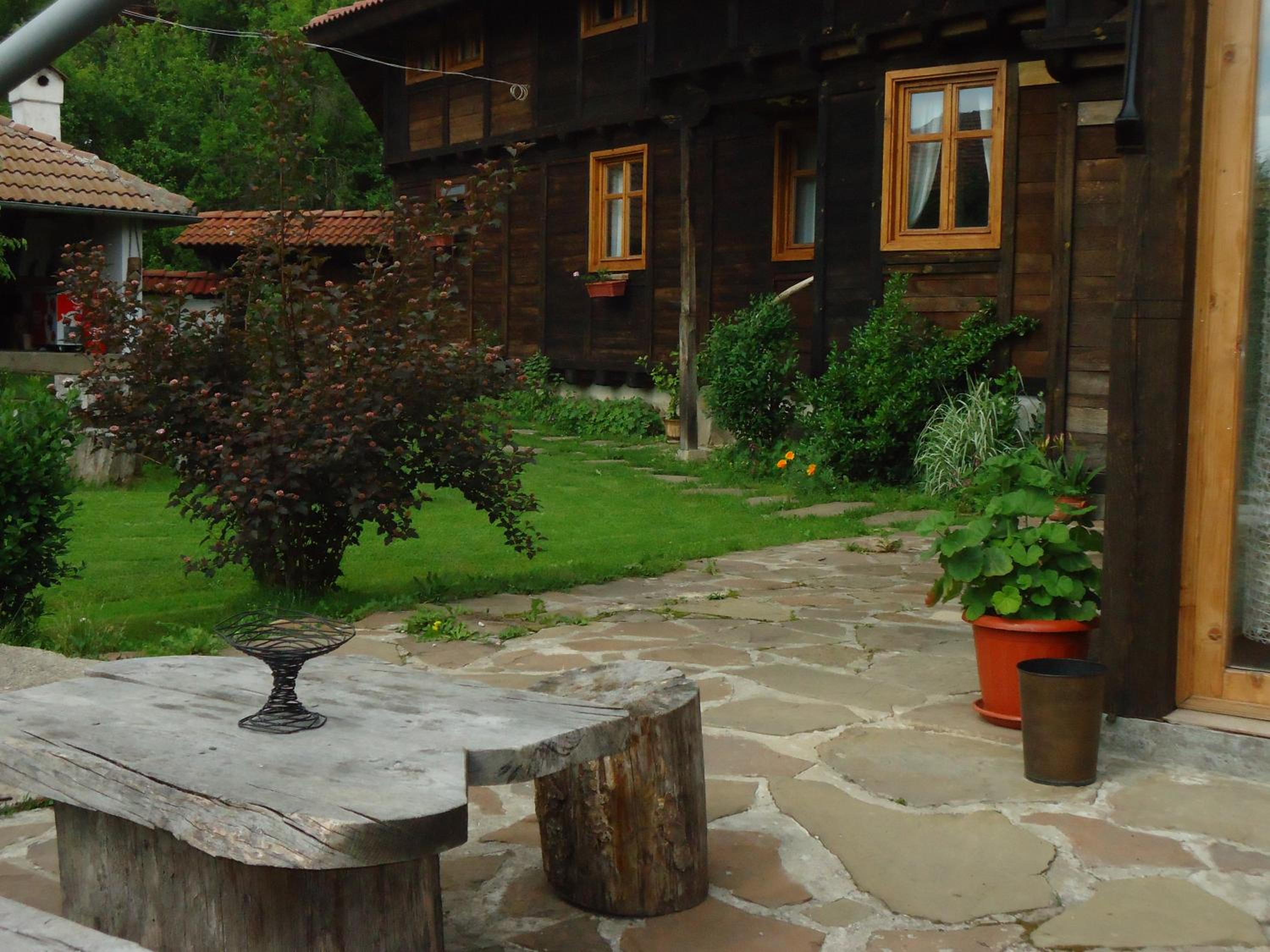 Kandaphery Guest Houses