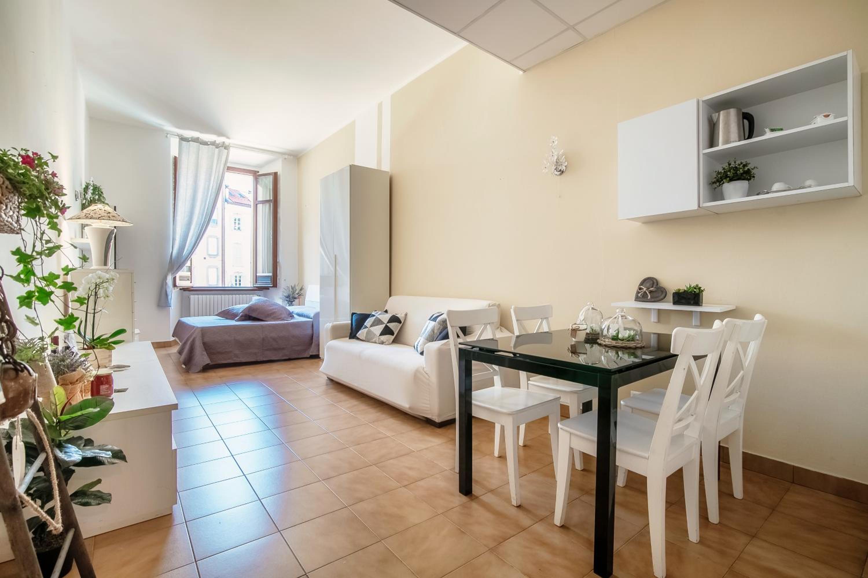 Mazzini Apartment en Como — hotel room