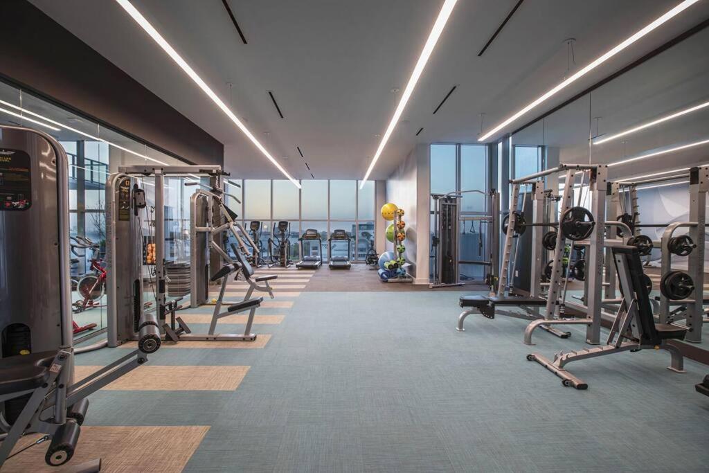 BRAND NEW TOP FLOOR IN THE HEART OF MIAMI