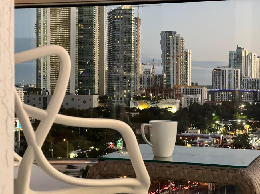 BRAND NEW TOP FLOOR IN THE HEART OF MIAMI