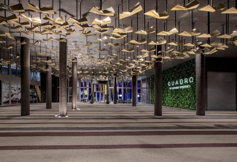 BRAND NEW TOP FLOOR IN THE HEART OF MIAMI
