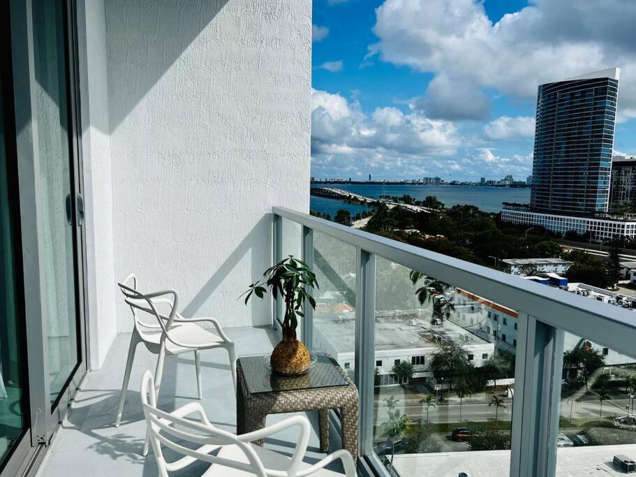 BRAND NEW TOP FLOOR IN THE HEART OF MIAMI
