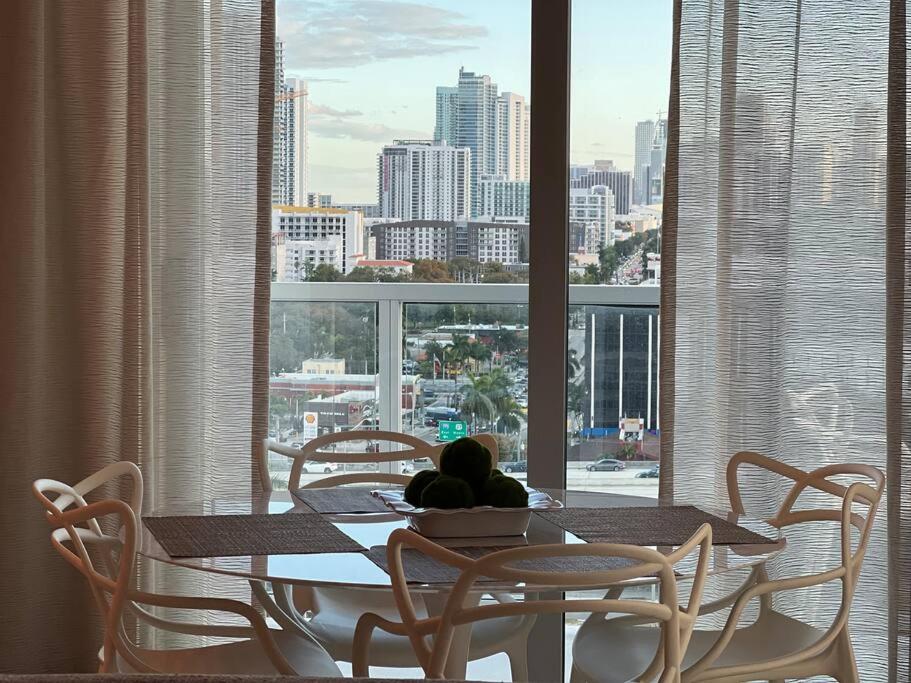 BRAND NEW TOP FLOOR IN THE HEART OF MIAMI