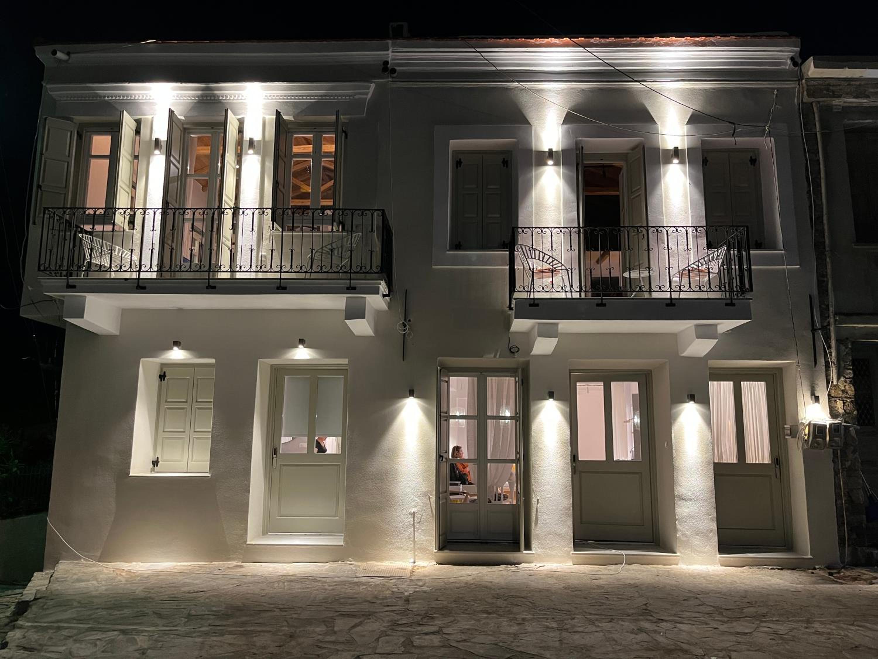 Hotel MY Volissos Apartments - Image 1