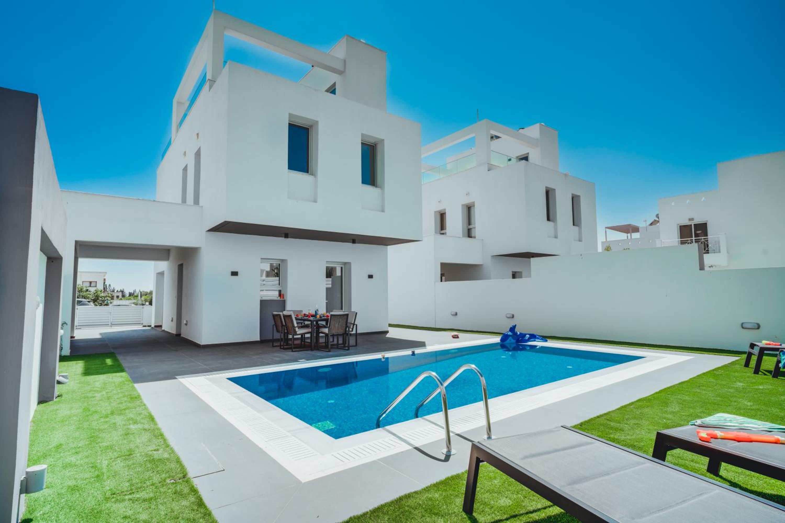 Stay in Style in Modern 3 Bedroom Villas Near Nissi Beach & Square view 2
