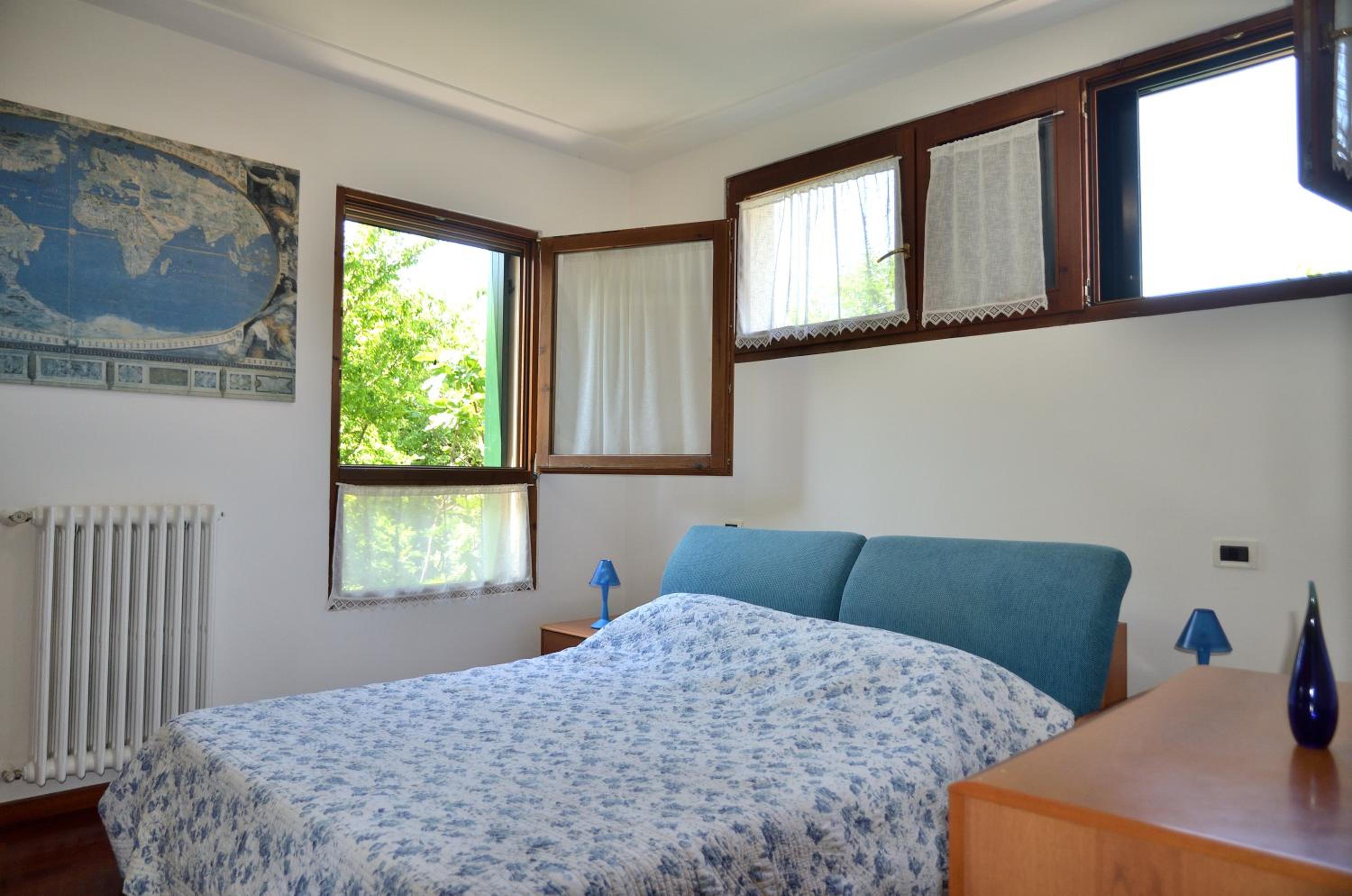 ALLA POSTA cozy apartment close to Venice view 2