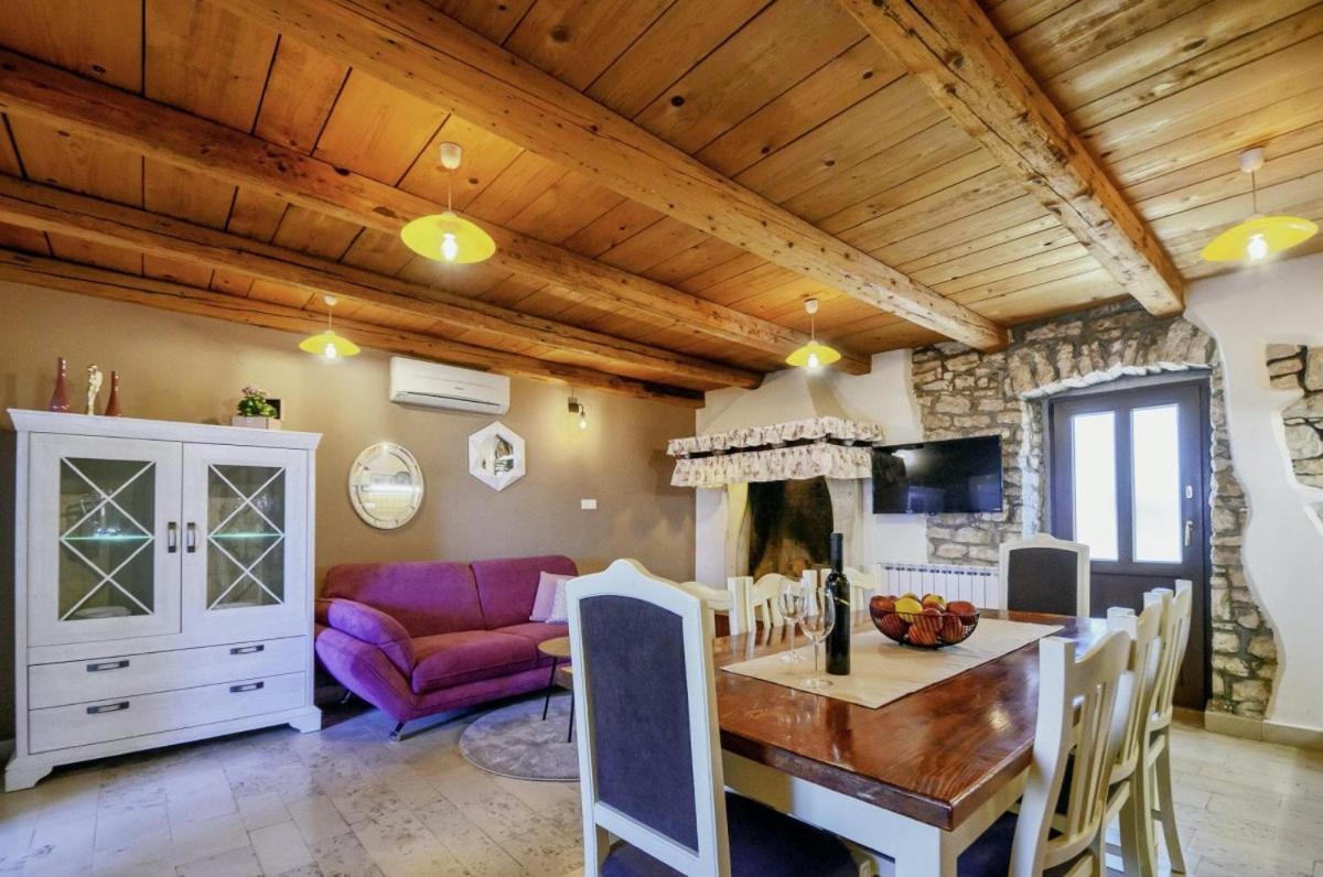 Villa Rosana in Muntić - Haus für 4-5 Personen view 5