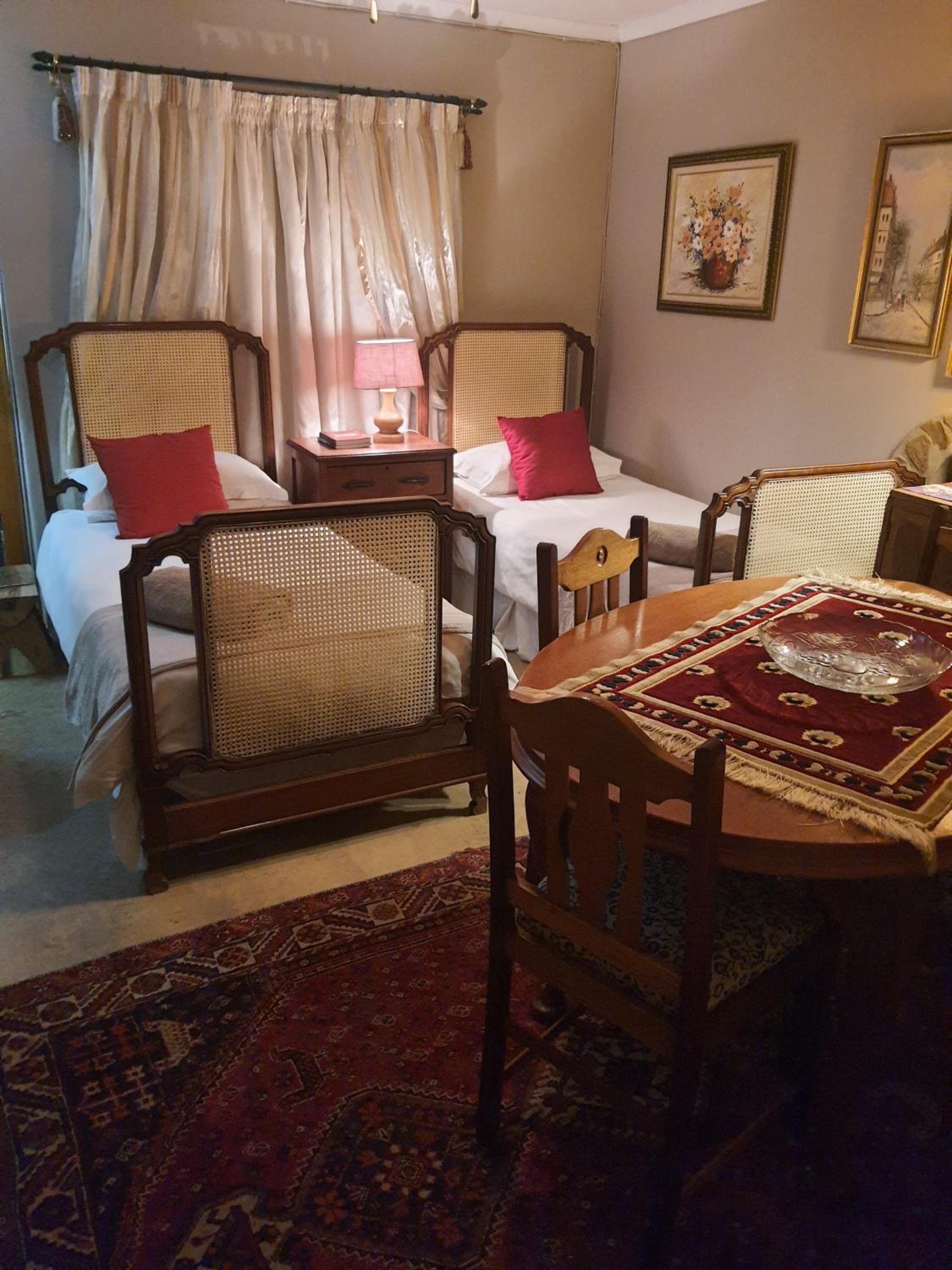 Gemsbok Cottage