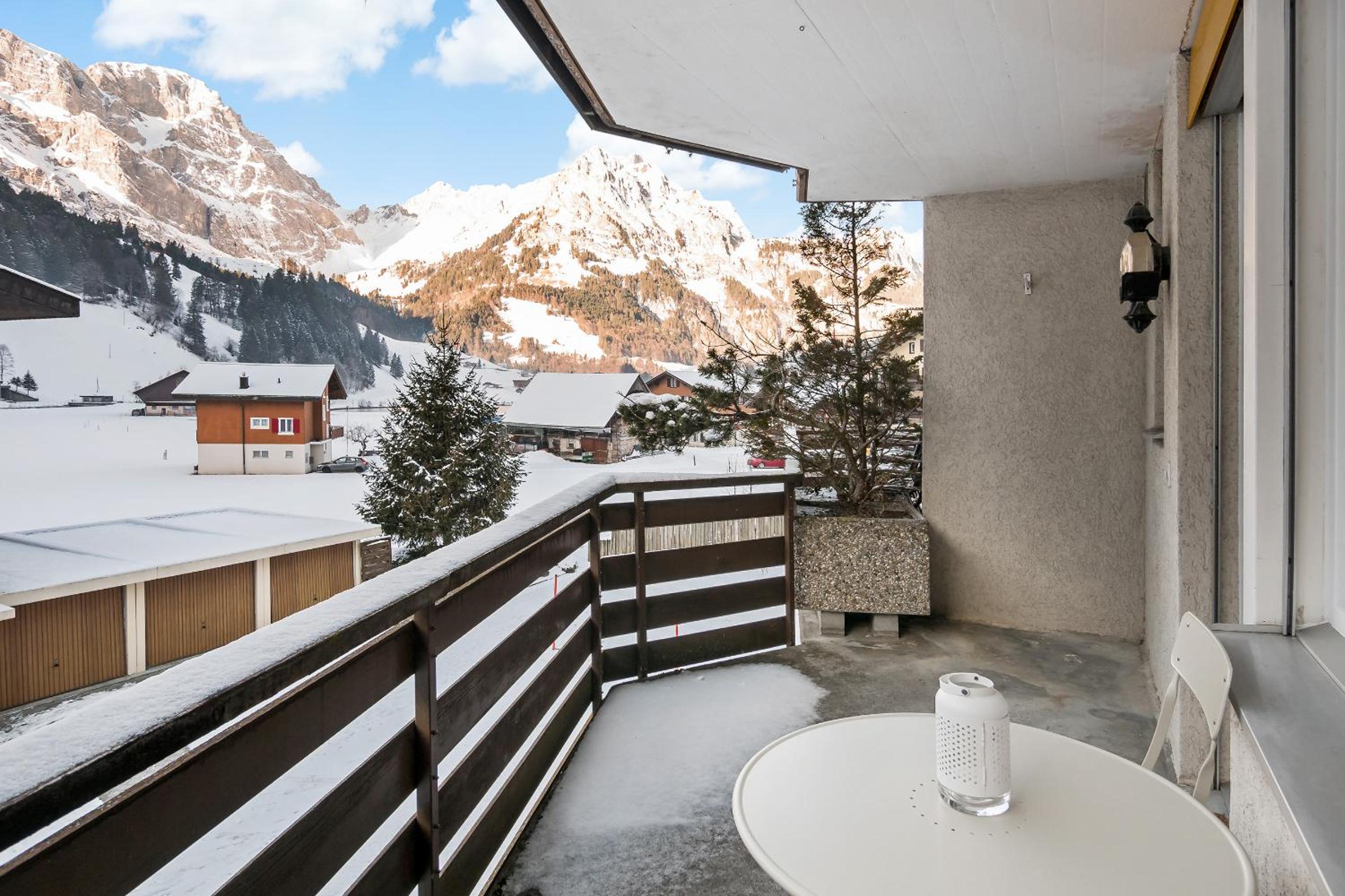 Apartment next to Titlis Station
