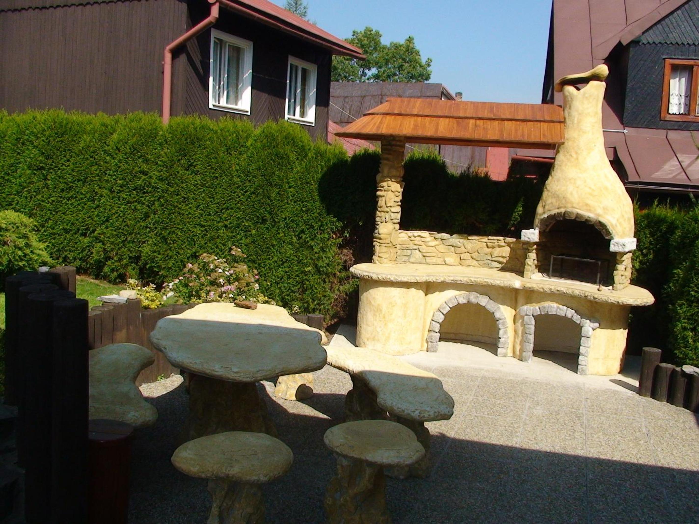 Chaty Helena view 5